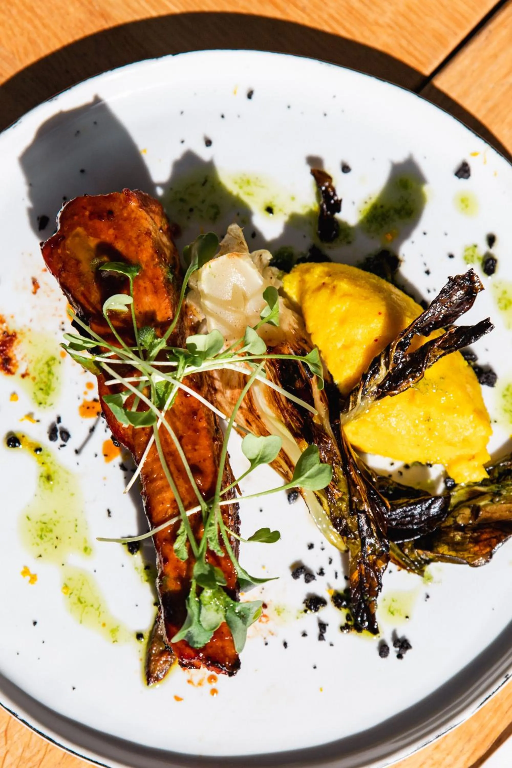 Restaurant/places to eat in Domaine Gao