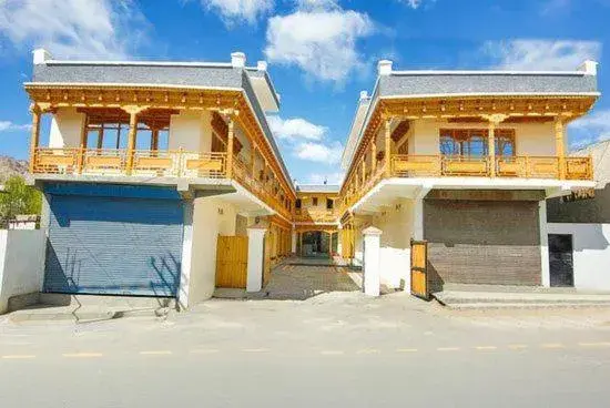 Hotel Dimbir Regency Hotel Dimbir Regency