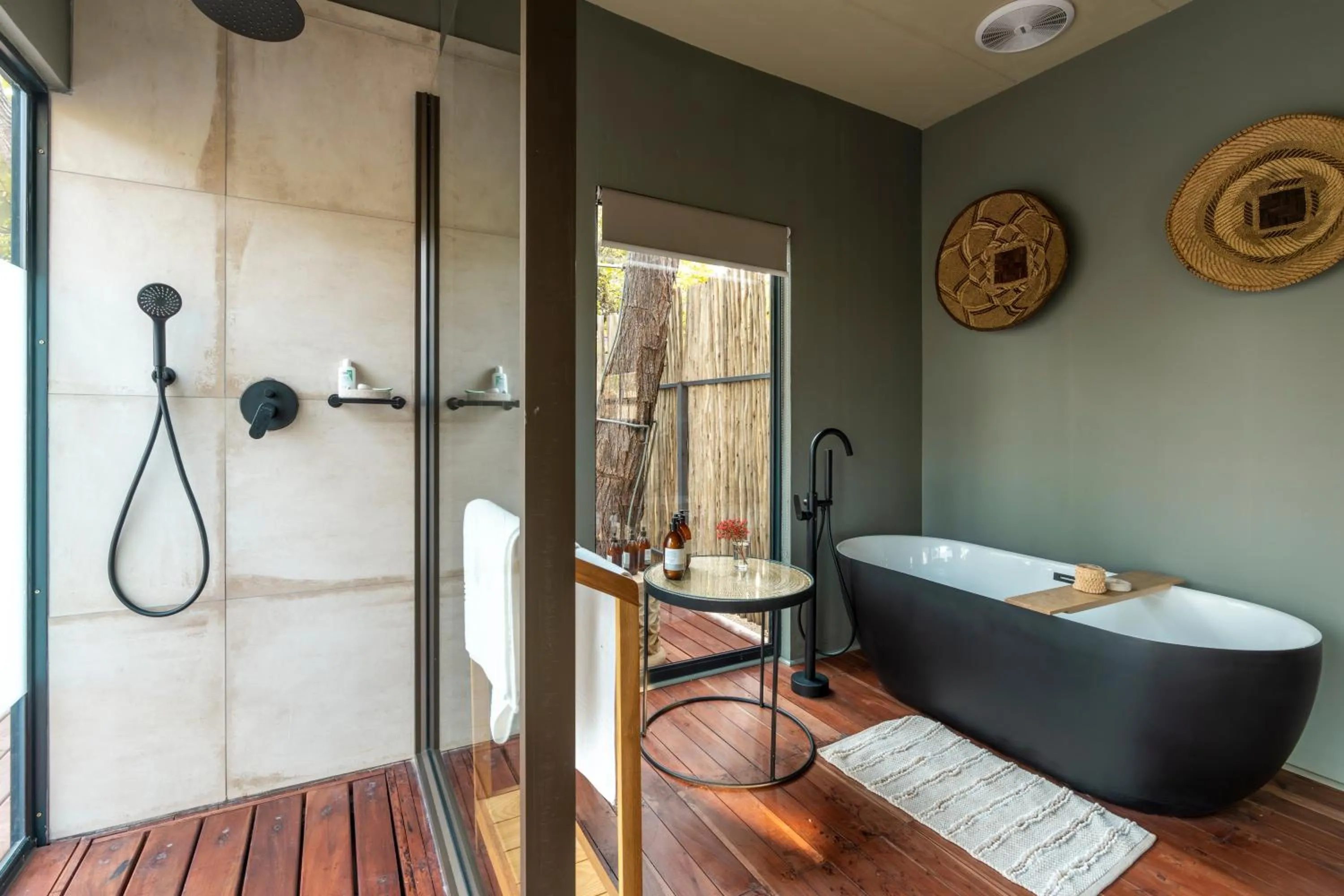 Bathroom in Zambezi Dusk River Facing-all inclusive-Luxury Accommodation