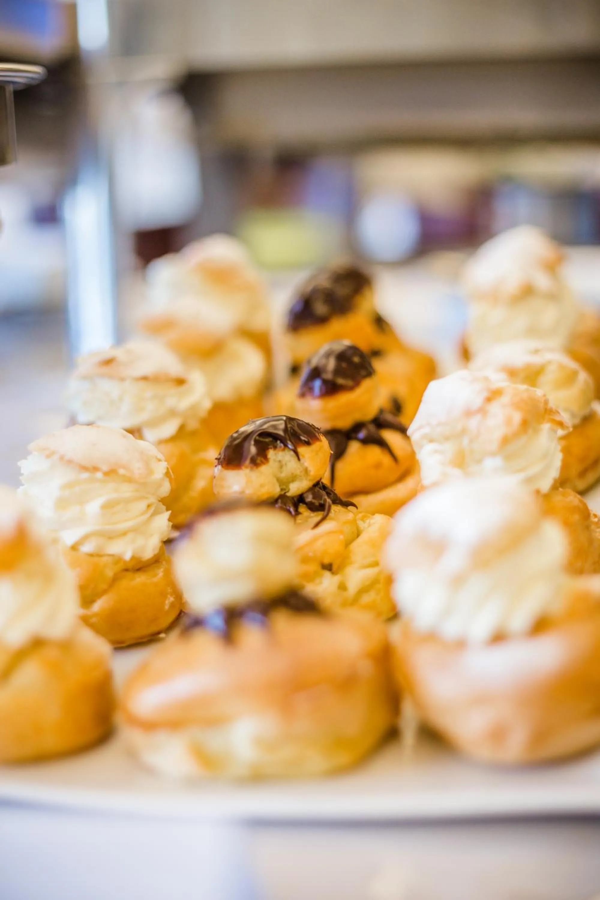 Restaurant/places to eat in Nobila Airport Hotel