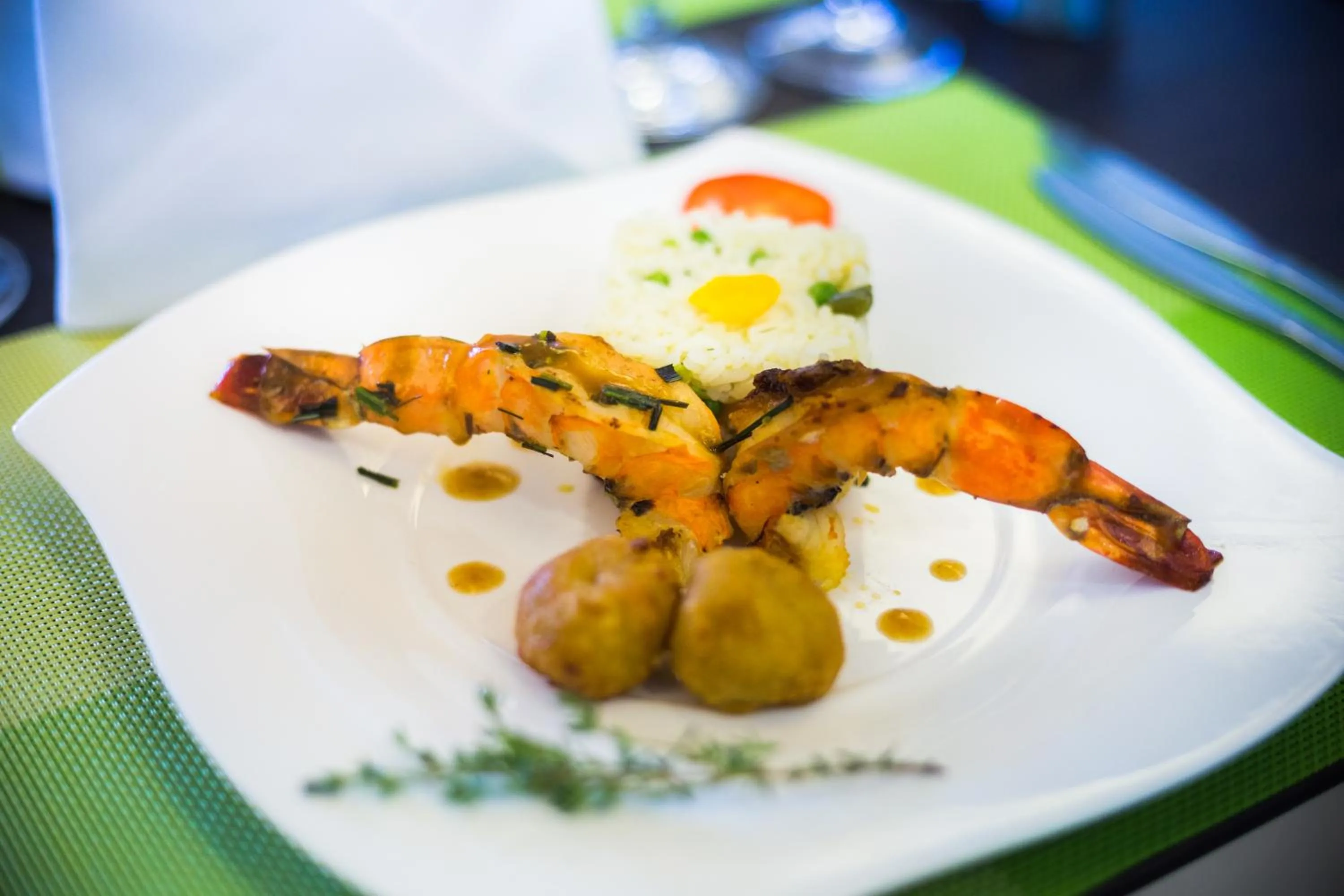 Restaurant/places to eat in Nobila Airport Hotel