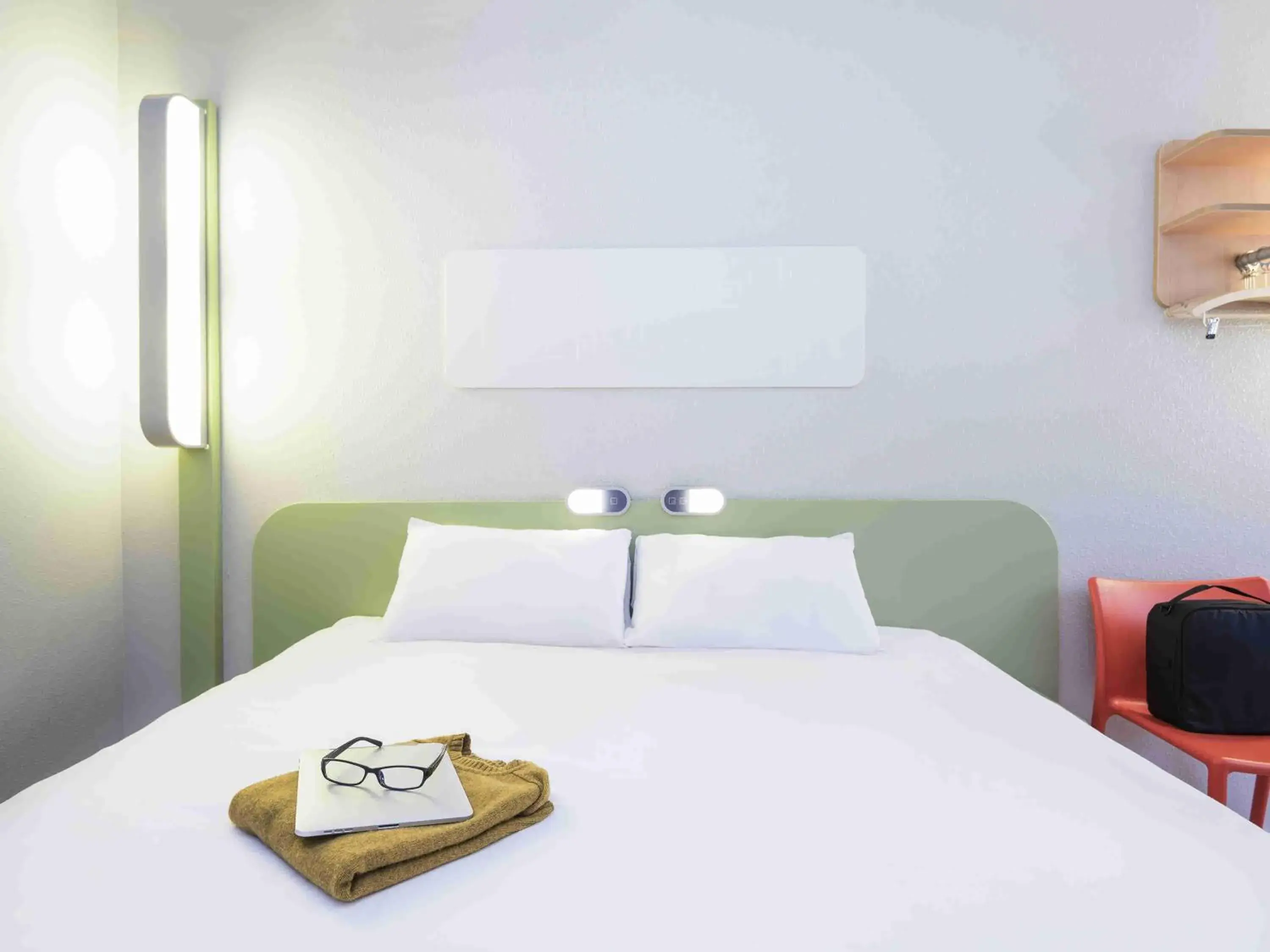 Queen Room in Ibis Budget Bilbao Barakaldo Queen Room in Ibis Budget Bilbao Barakaldo