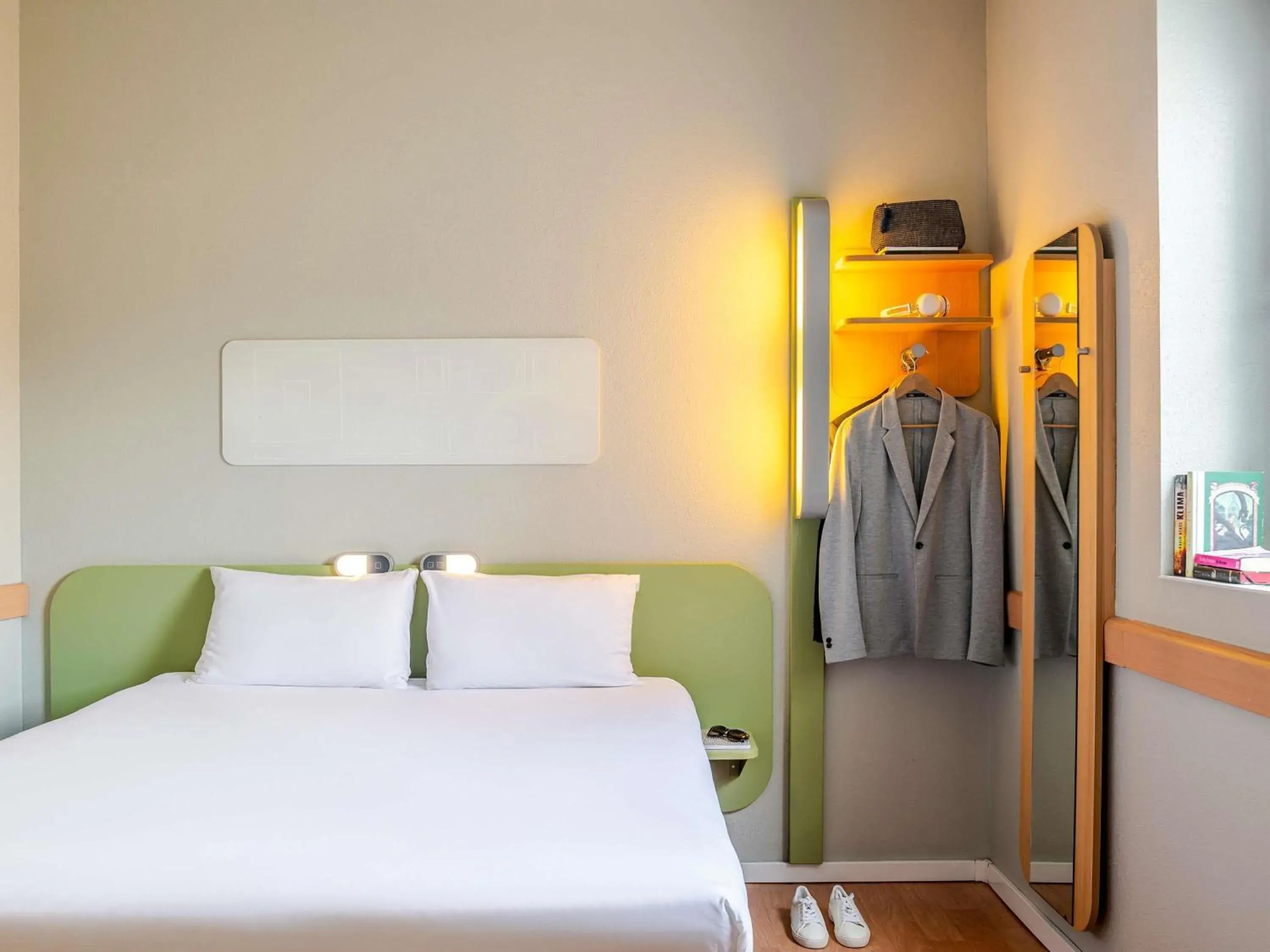 Bedroom, Bed in Ibis Budget Bilbao Barakaldo Bedroom, Bed in Ibis Budget Bilbao Barakaldo