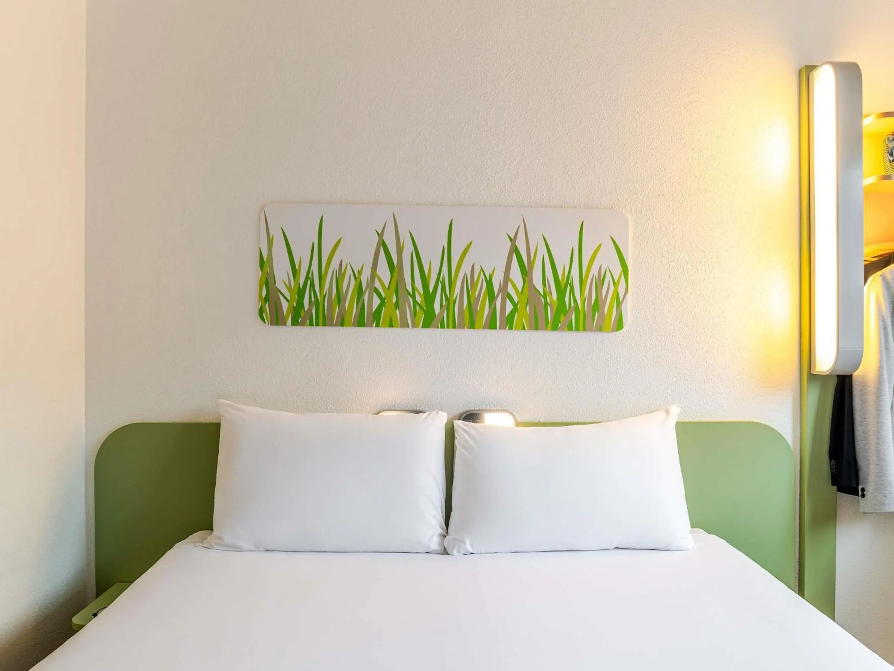 Bedroom, Bed in Ibis Budget Bilbao Barakaldo Bedroom, Bed in Ibis Budget Bilbao Barakaldo