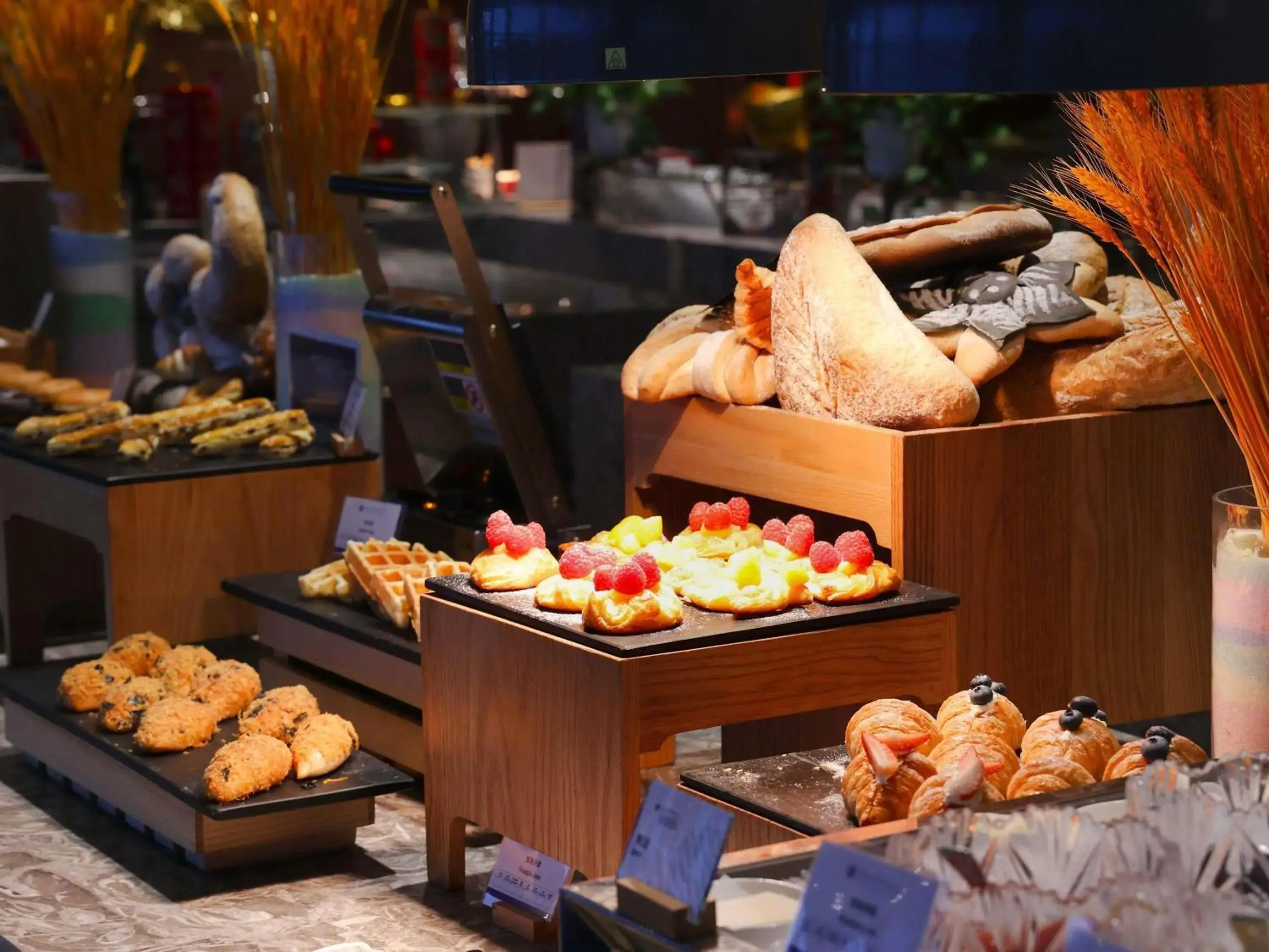 Breakfast in Pullman Nanjing Lukou Airport Breakfast in Pullman Nanjing Lukou Airport