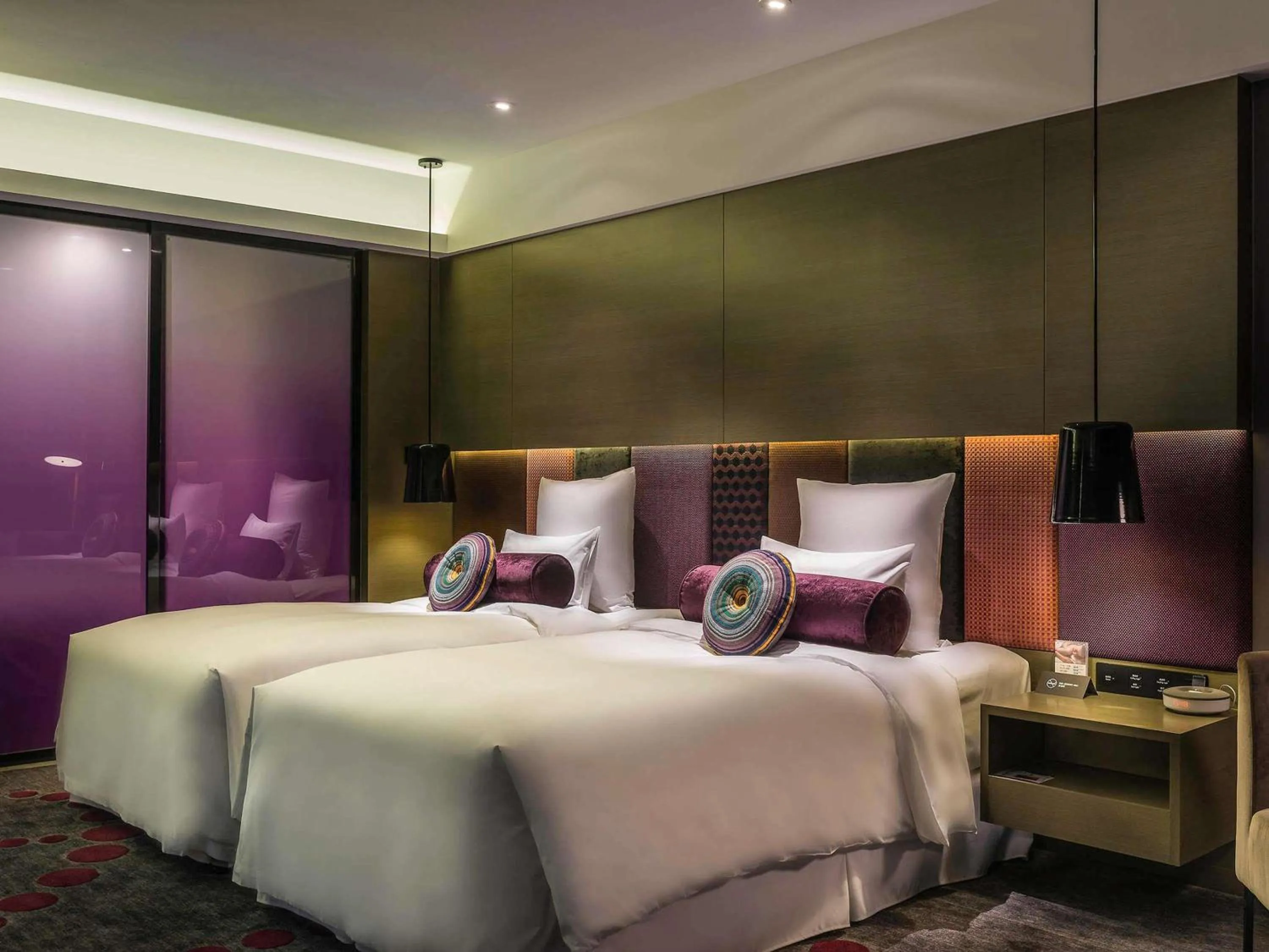 Bedroom, Bed in Pullman Nanjing Lukou Airport