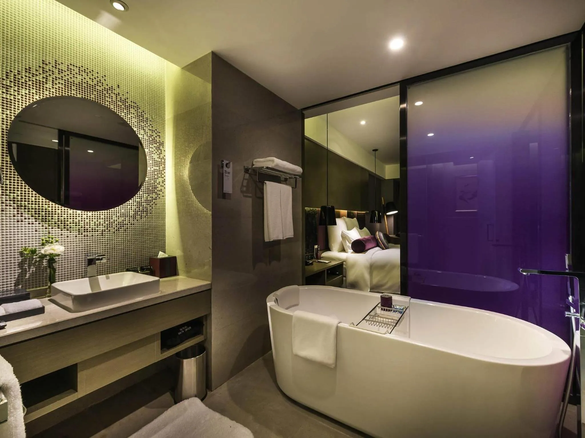 Bedroom in Pullman Nanjing Lukou Airport