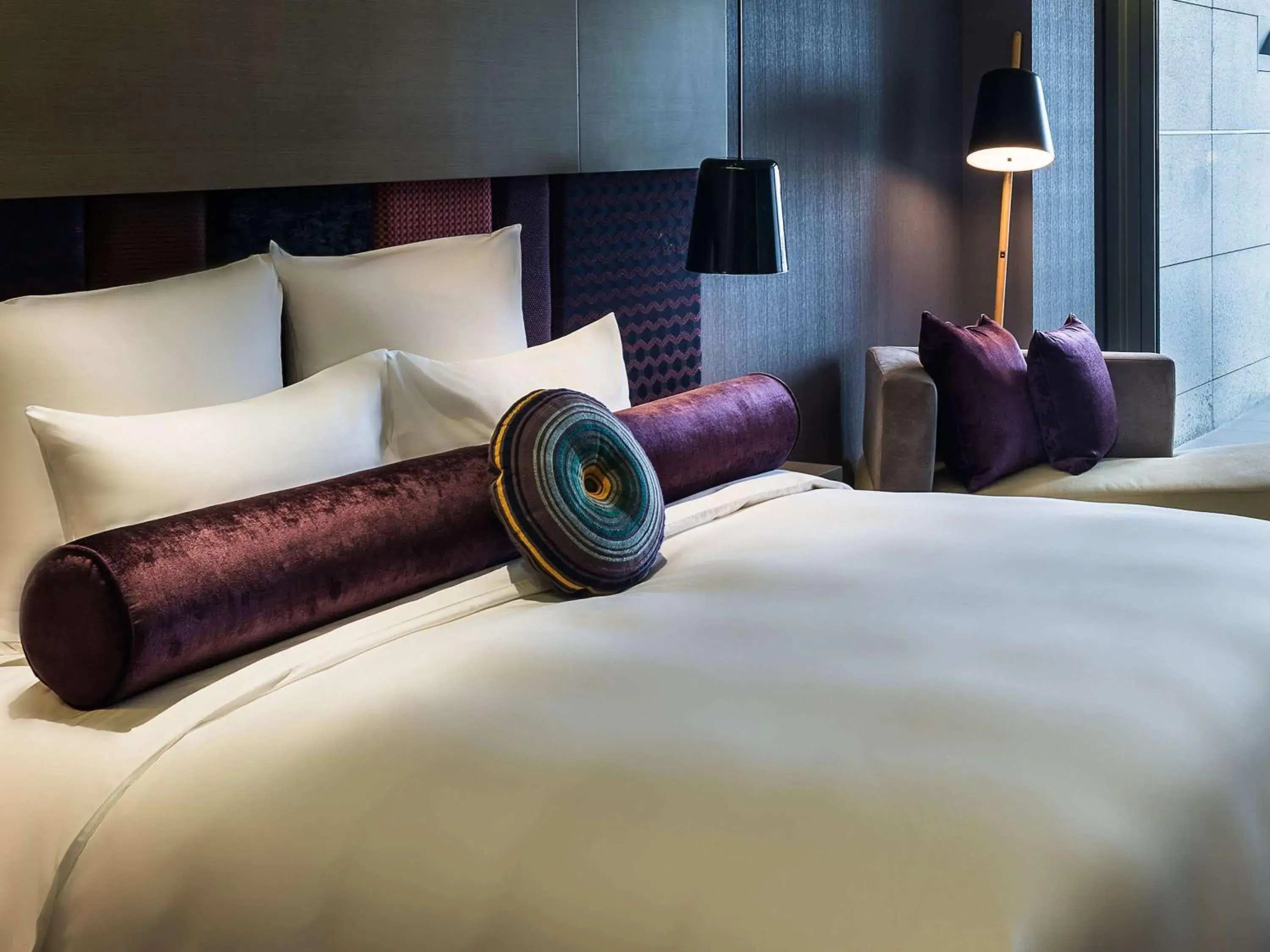 Bedroom, Bed in Pullman Nanjing Lukou Airport Bedroom, Bed in Pullman Nanjing Lukou Airport