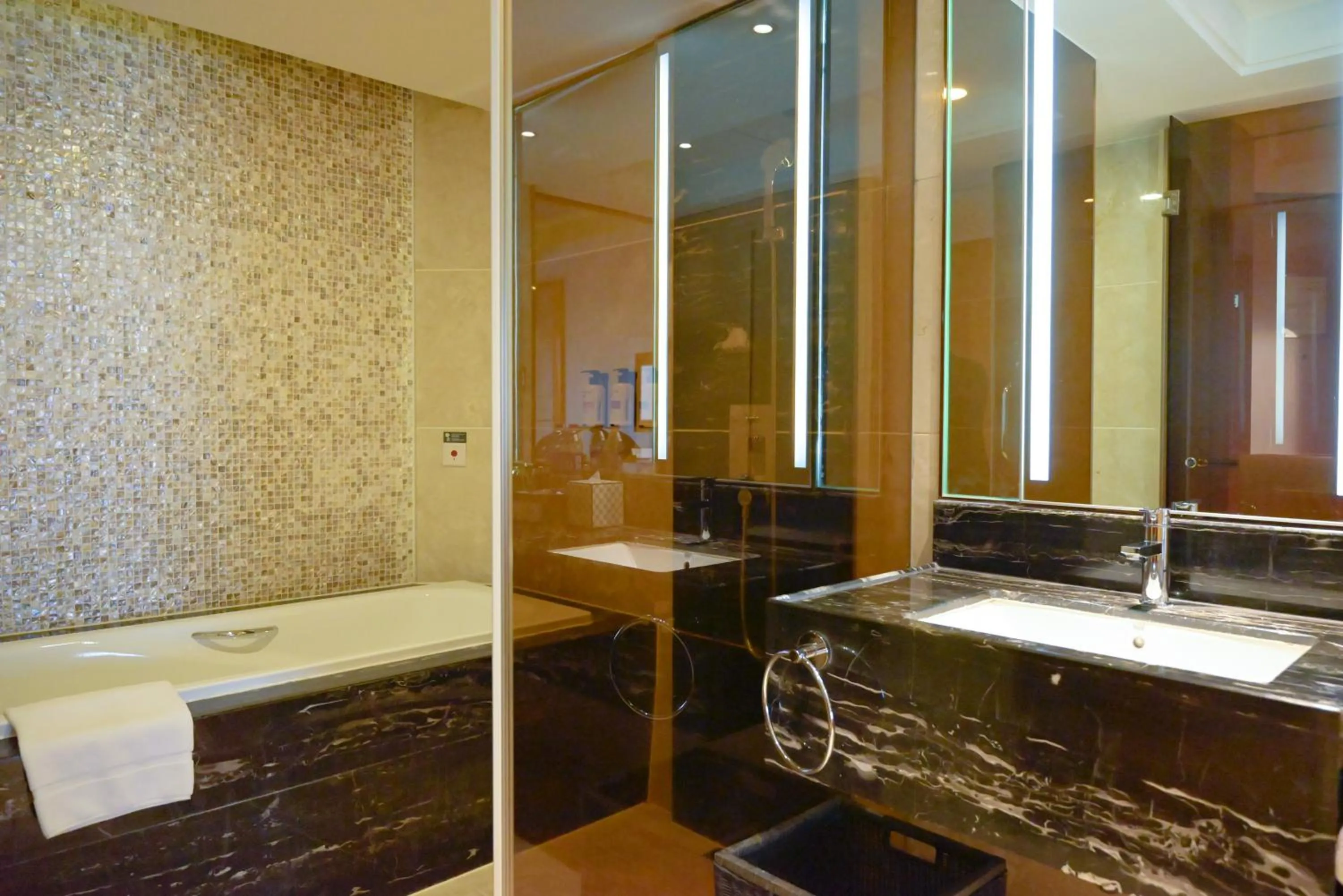 Bathroom in Pullman Wenzhou
