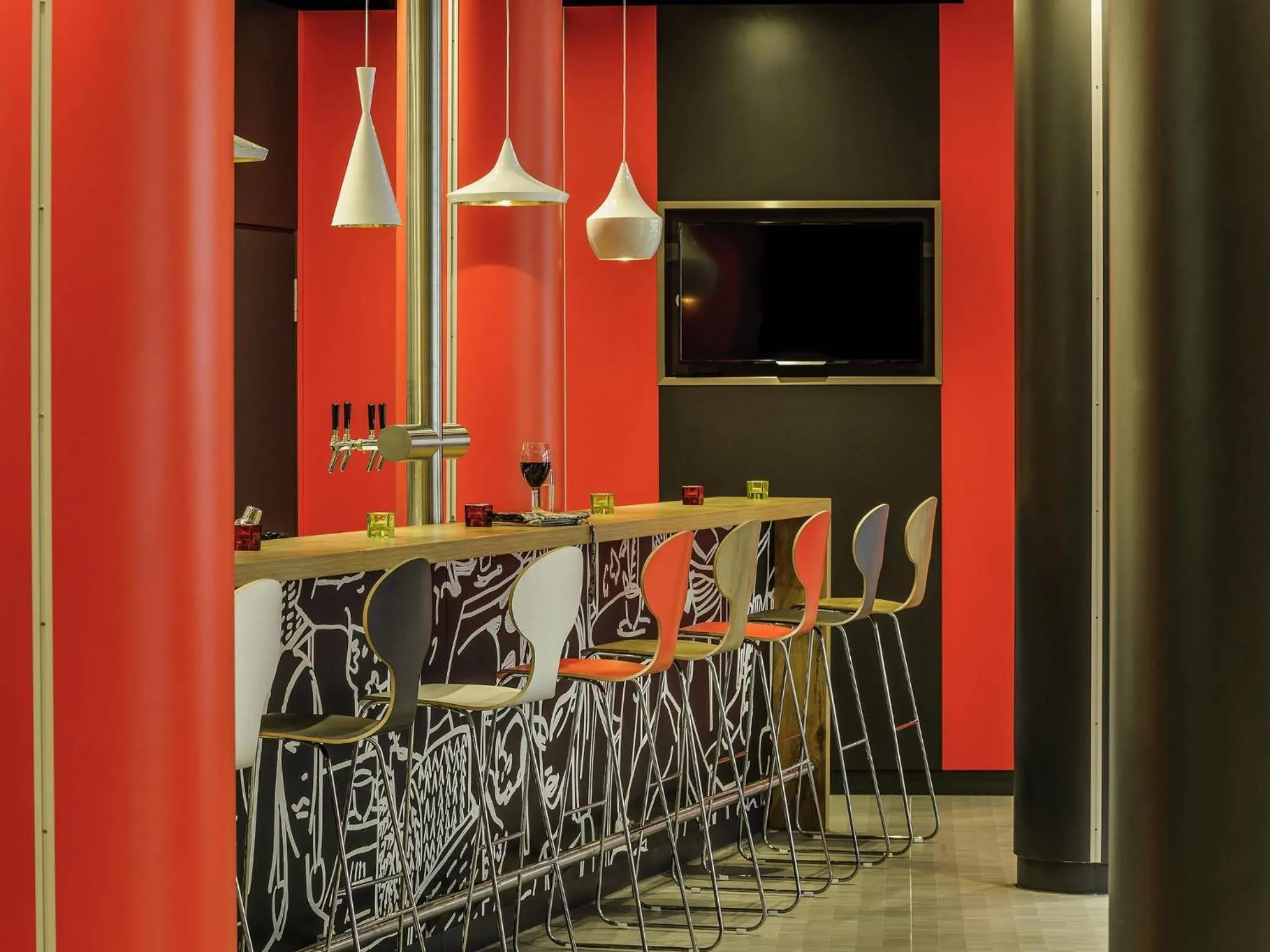 Restaurant/places to eat in Ibis München City Arnulfpark