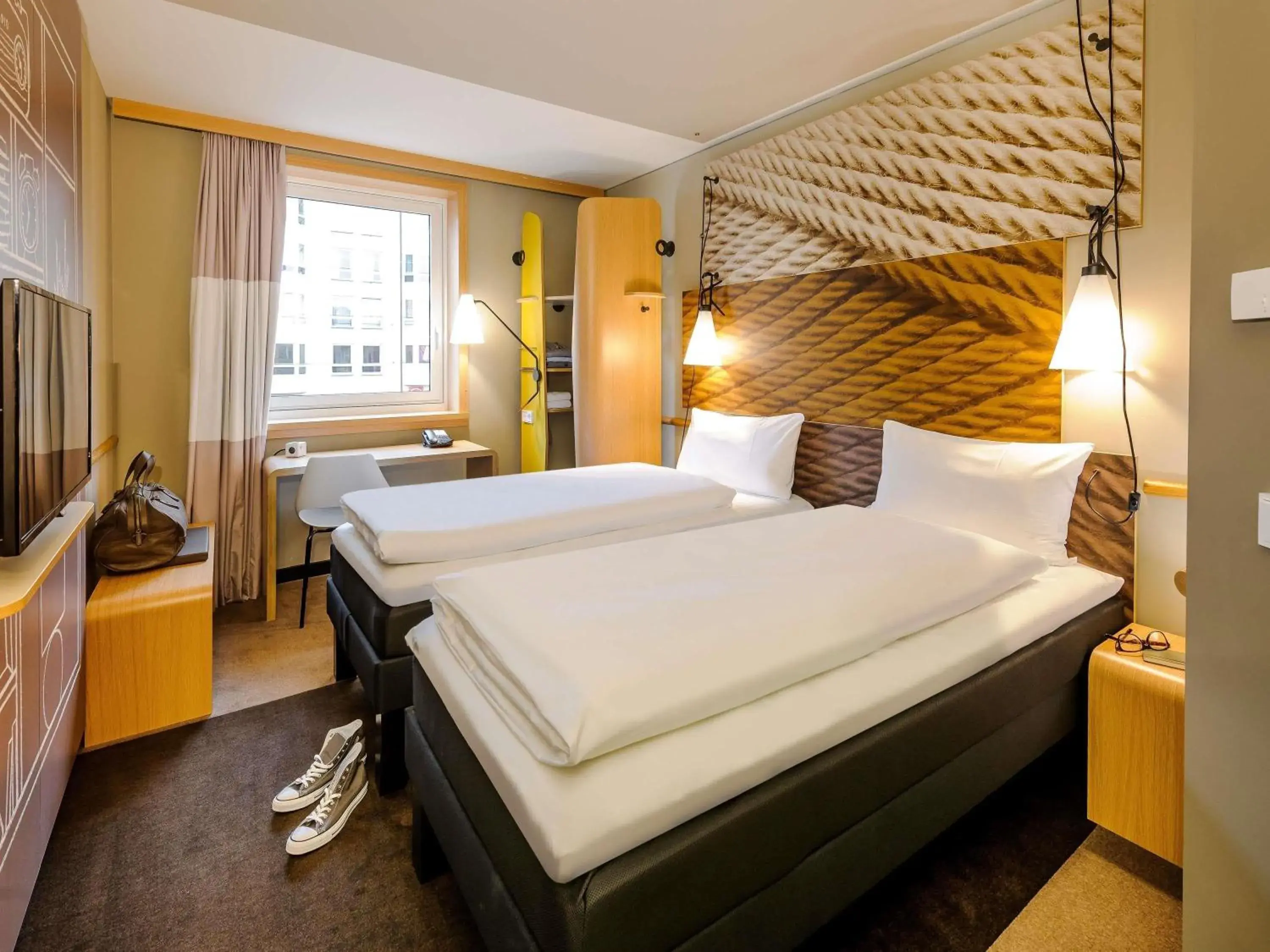 Property building, Bed in Ibis München City Arnulfpark Property building, Bed in Ibis München City Arnulfpark