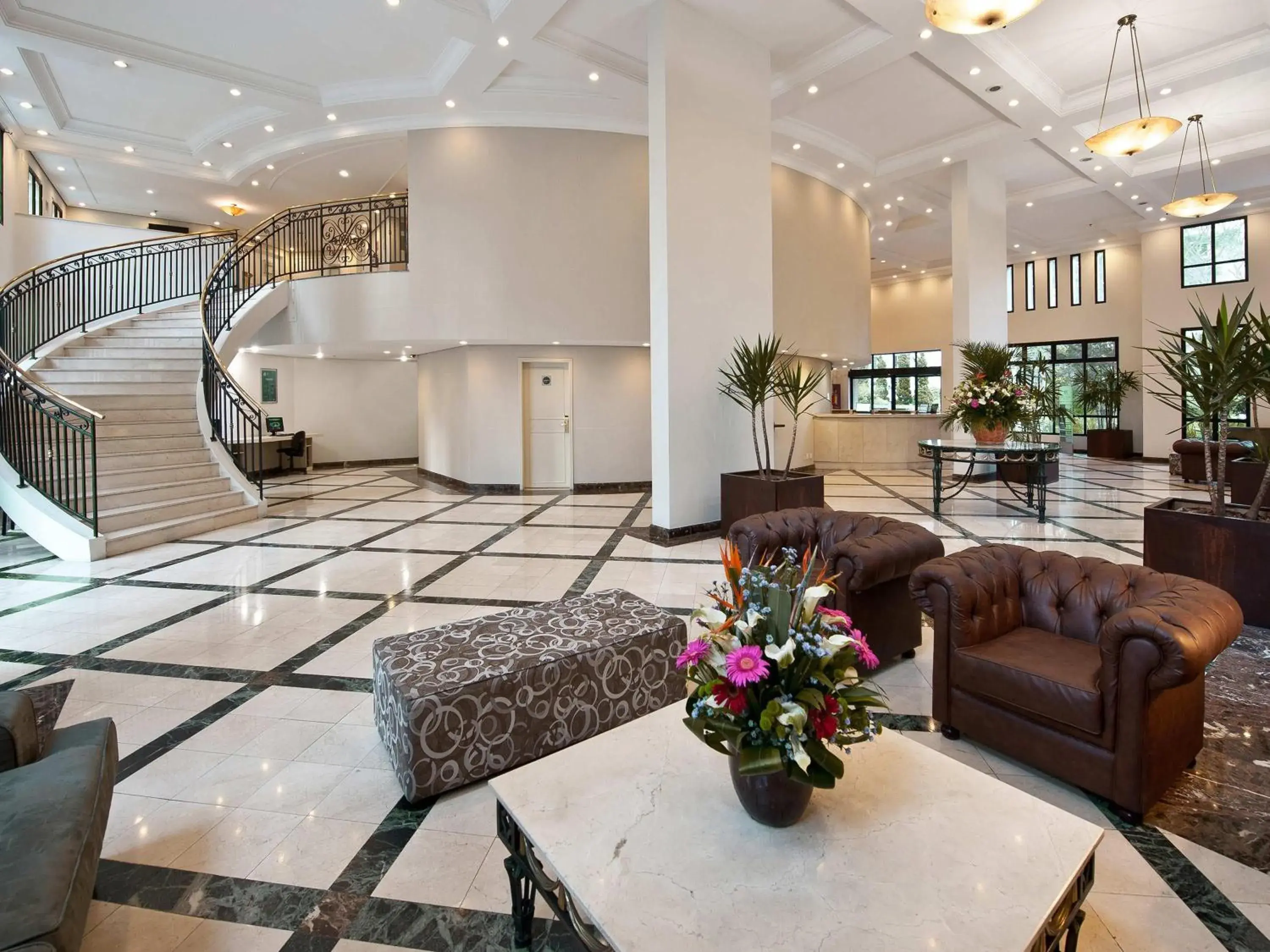 Property building in Mercure Sao Paulo Pinheiros Property building in Mercure Sao Paulo Pinheiros