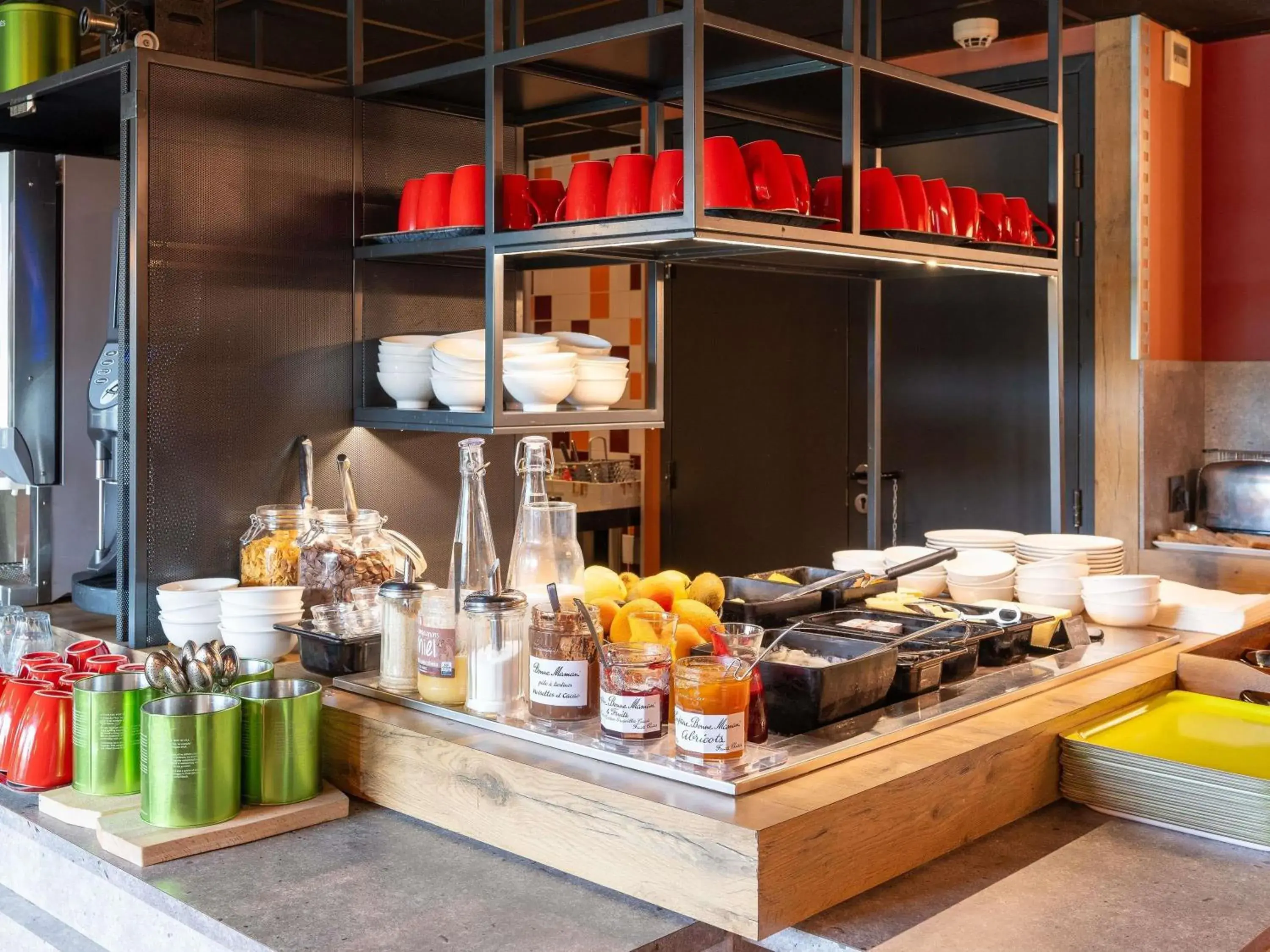 Breakfast in ibis budget Lyon Centre Confluence Breakfast in ibis budget Lyon Centre Confluence