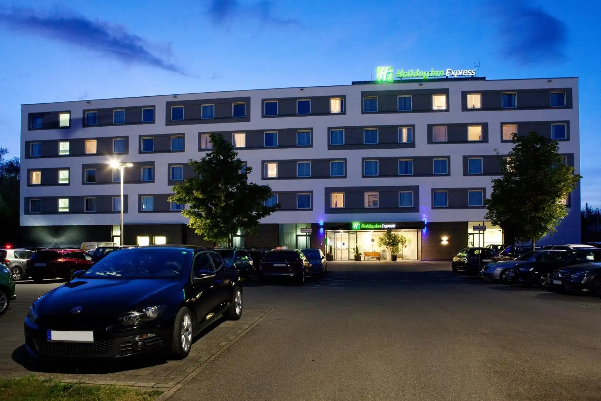 Property building in Holiday Inn Express Friedrichshafen by IHG Property building in Holiday Inn Express Friedrichshafen by IHG