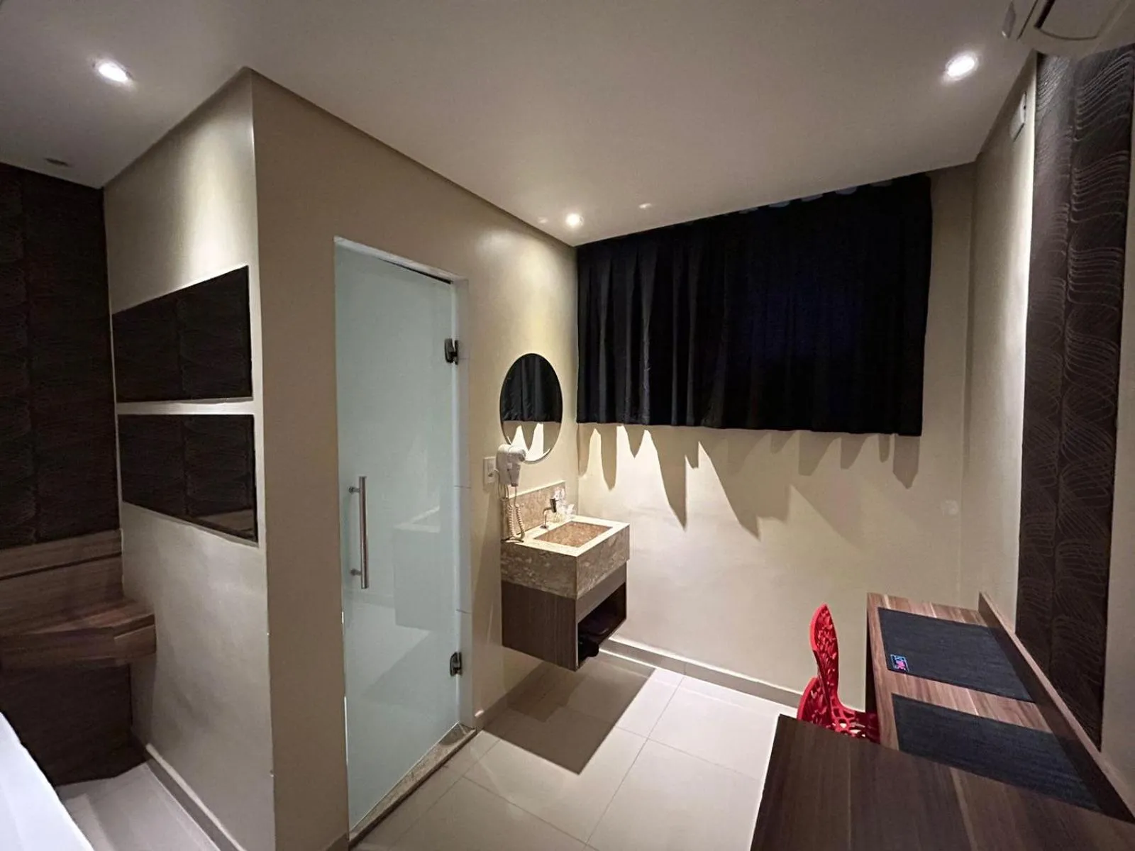 bidet in Só Love Motel
