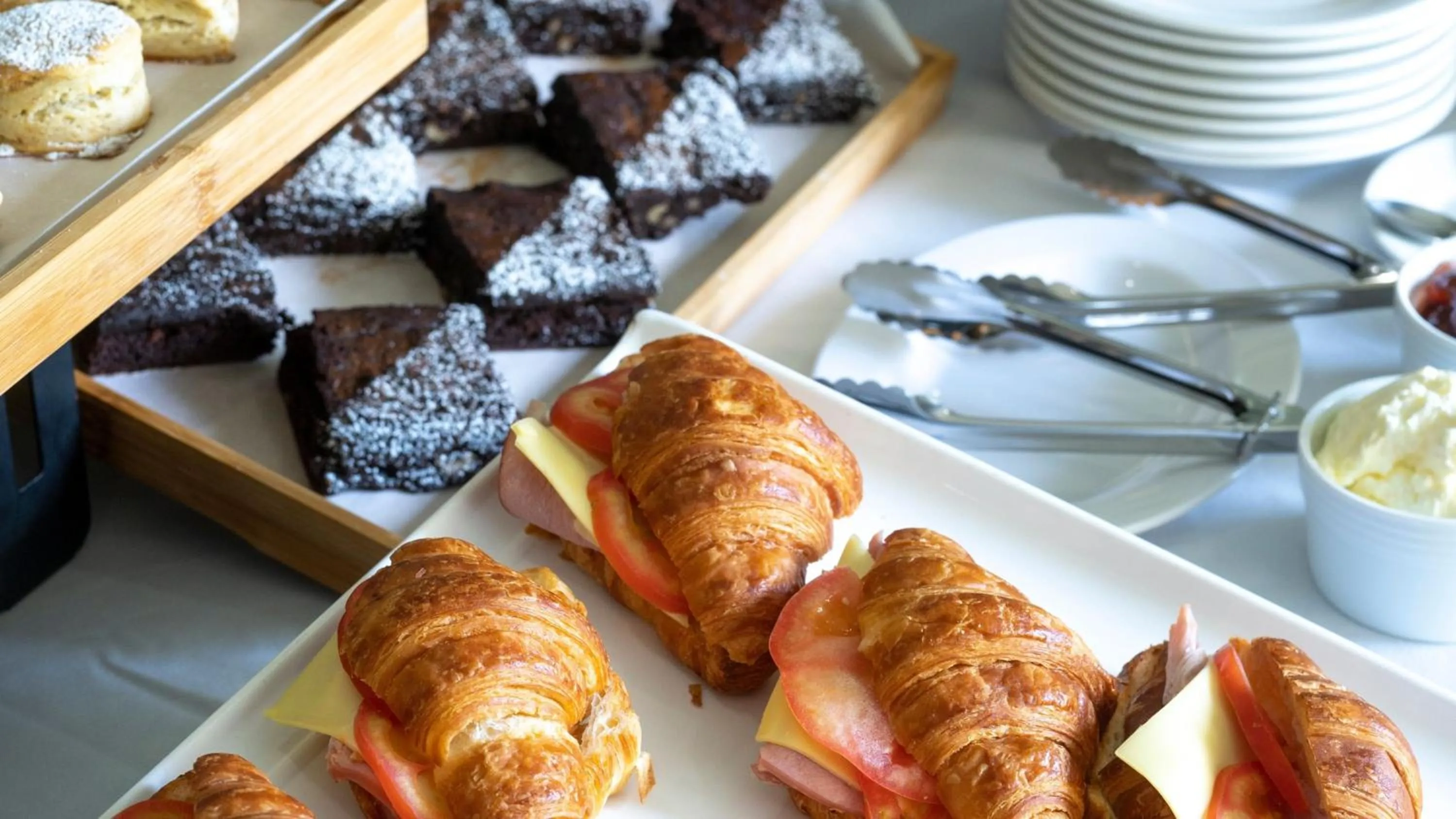 Meeting/conference room in Holiday Inn Express Port Moresby by IHG