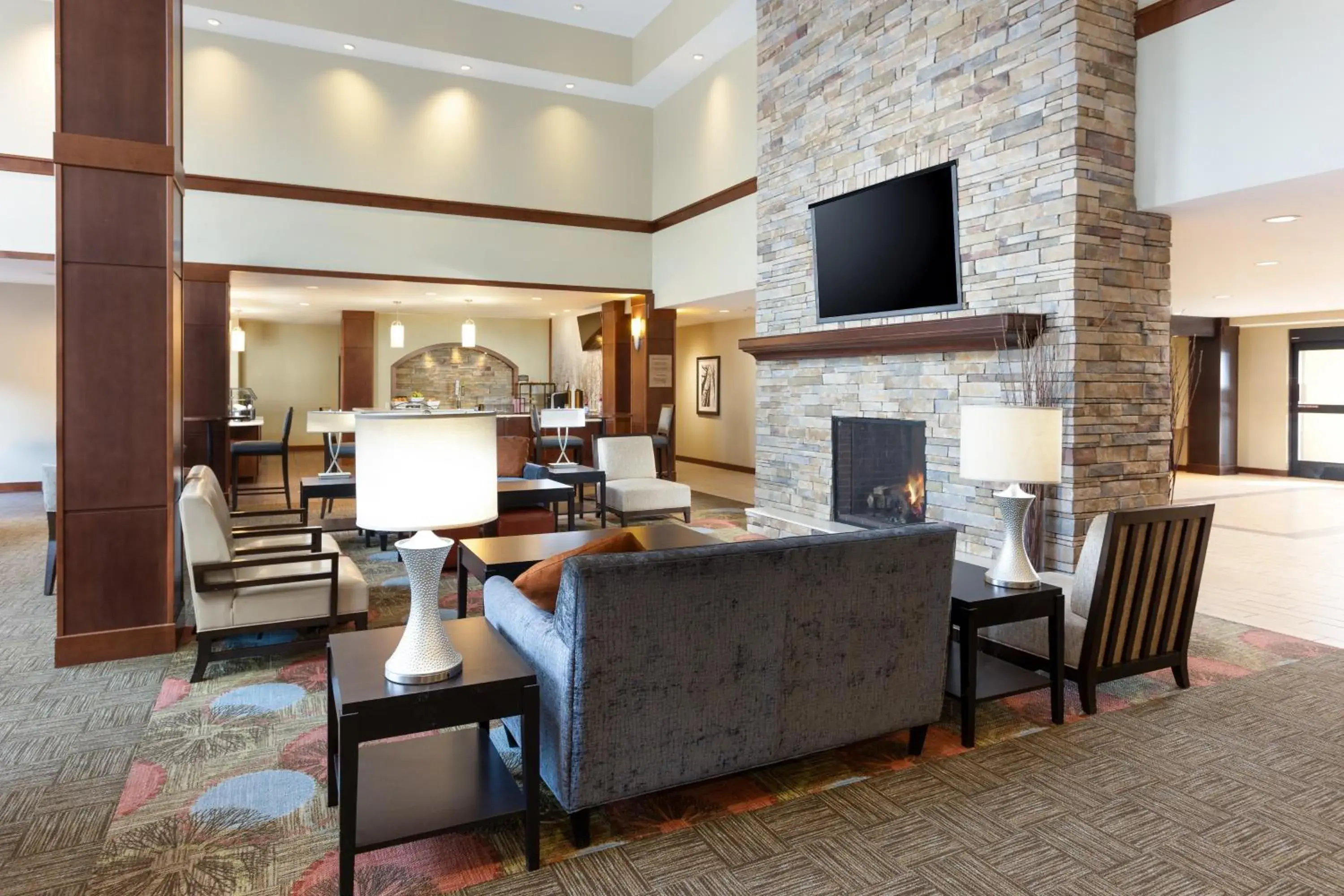Property building in Staybridge Suites Sacramento-Folsom by IHG Property building in Staybridge Suites Sacramento-Folsom by IHG
