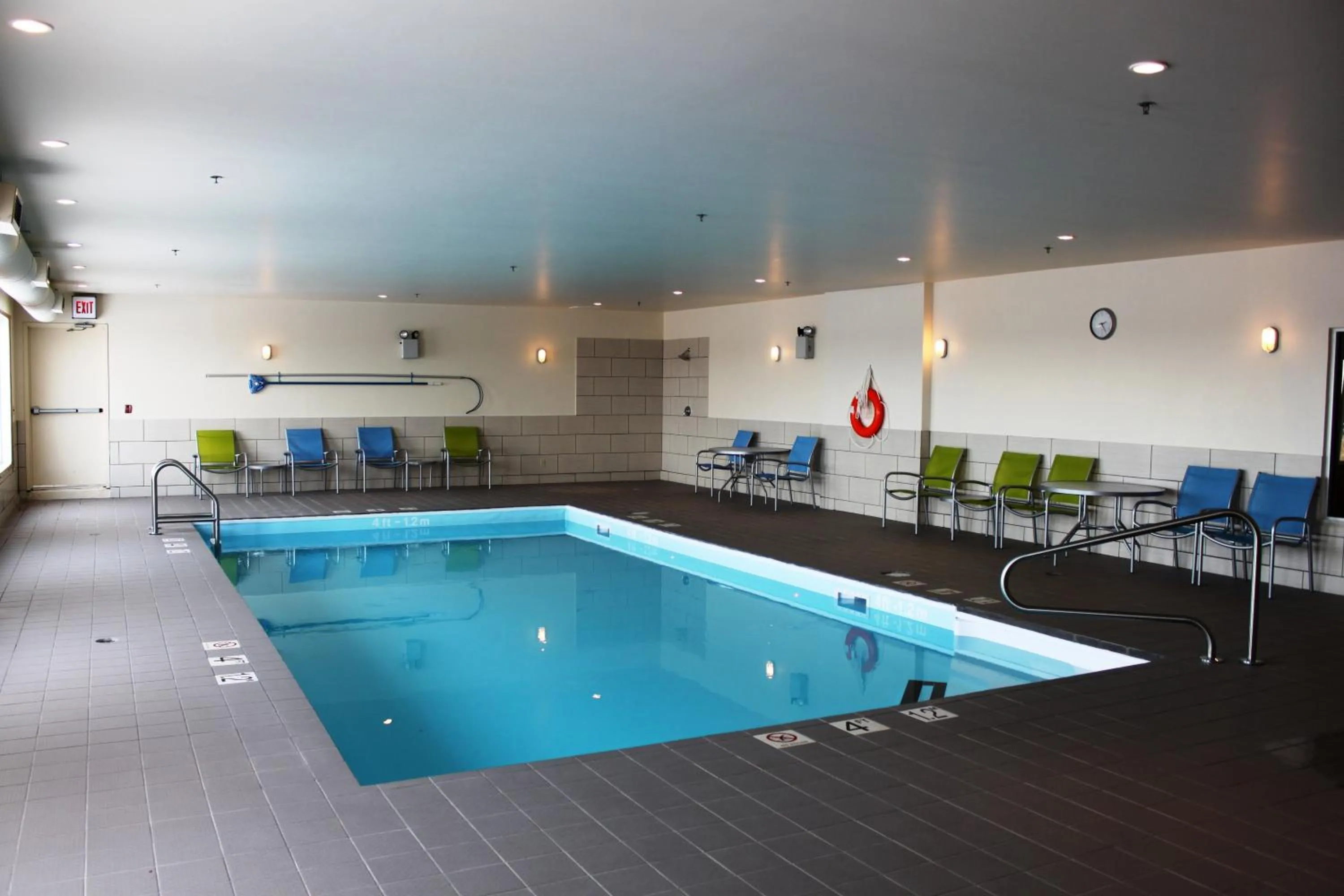 Swimming pool in Holiday Inn Express Yorkton East by IHG