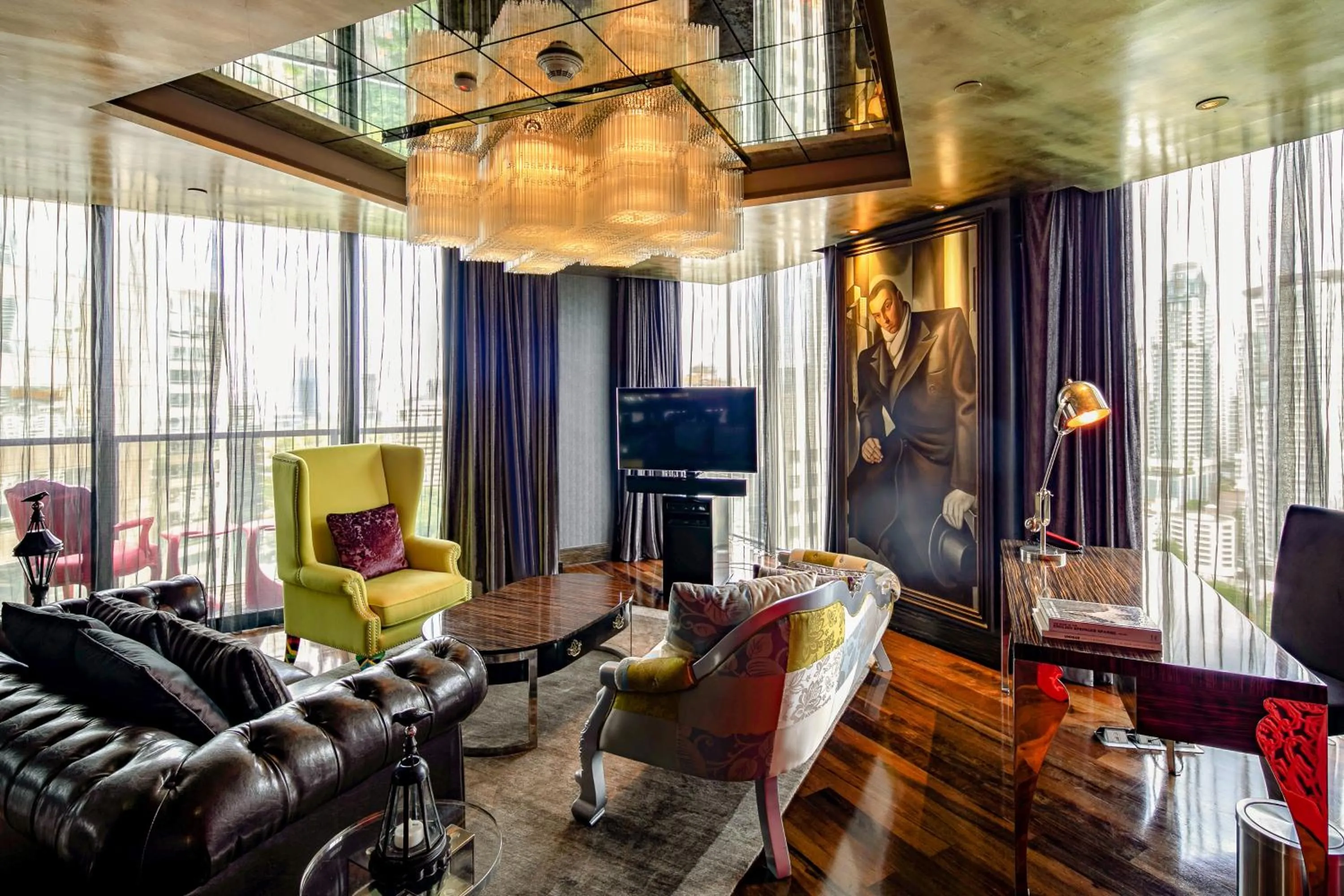 Photo of the whole room in Hotel Indigo Bangkok Wireless Road by IHG