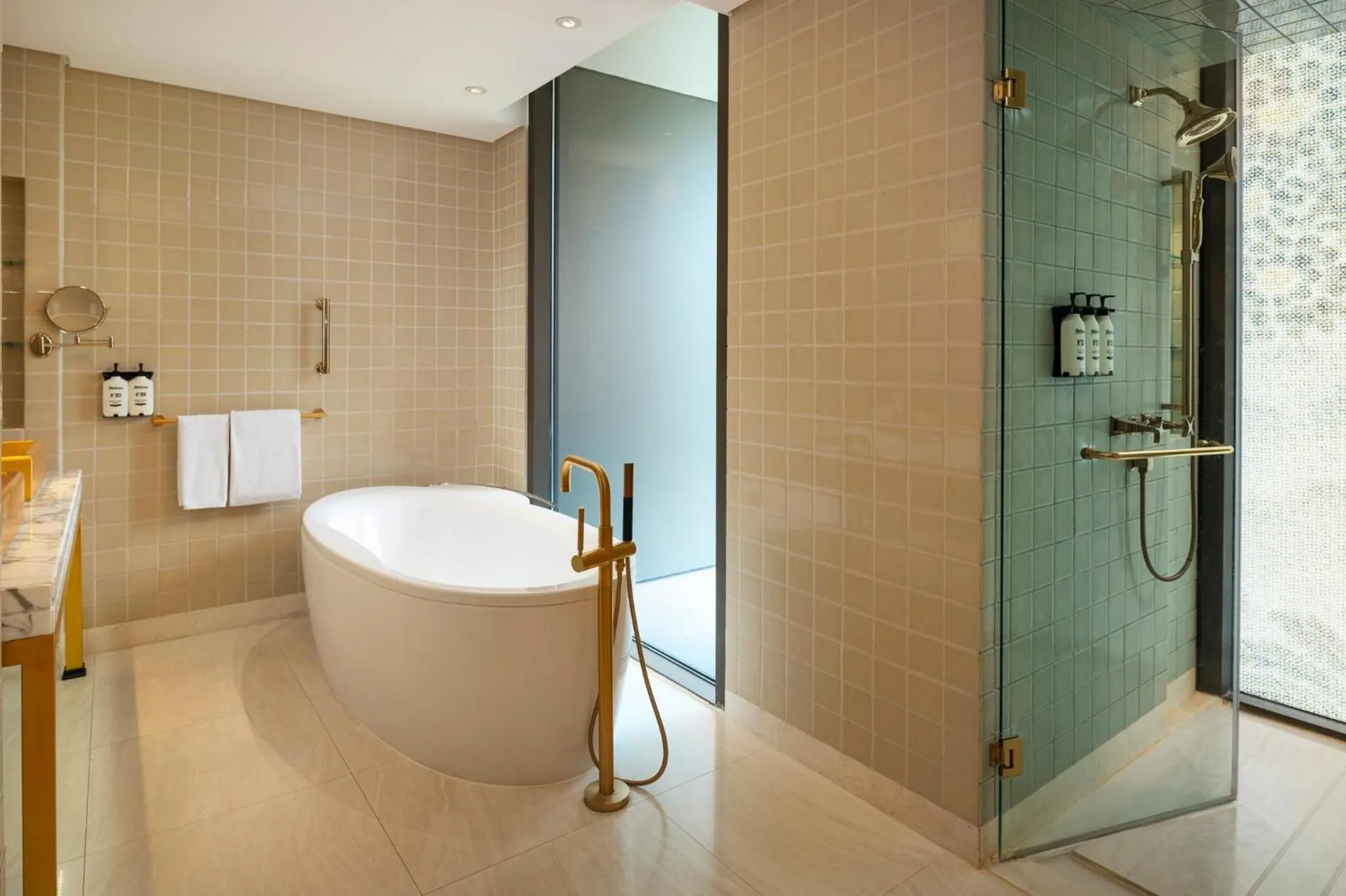 Photo of the whole room in Hotel Indigo Bangkok Wireless Road by IHG