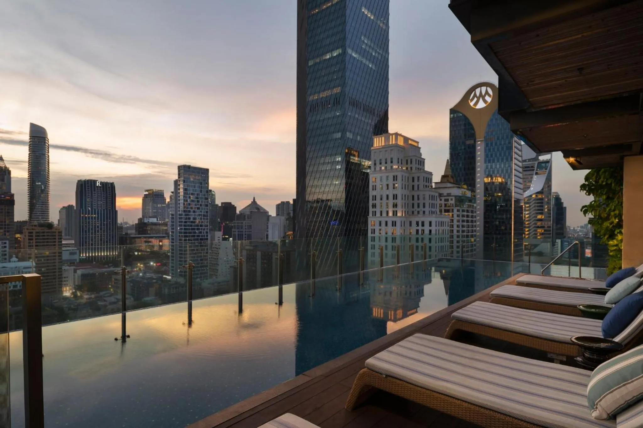 Swimming pool in Hotel Indigo Bangkok Wireless Road by IHG