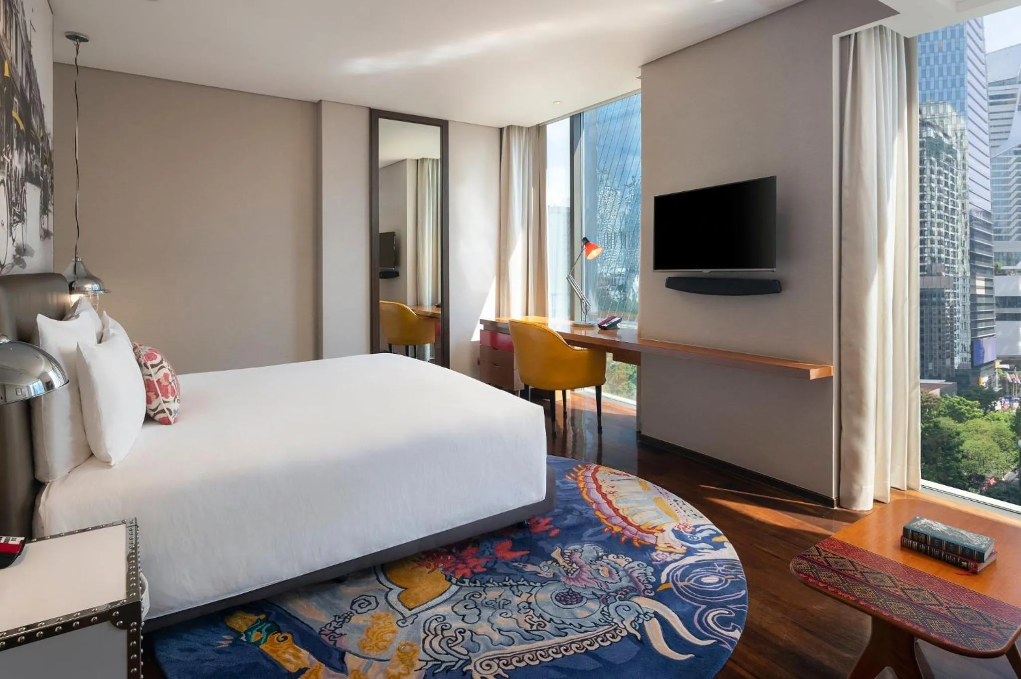 Photo of the whole room, Bed in Hotel Indigo Bangkok Wireless Road by IHG