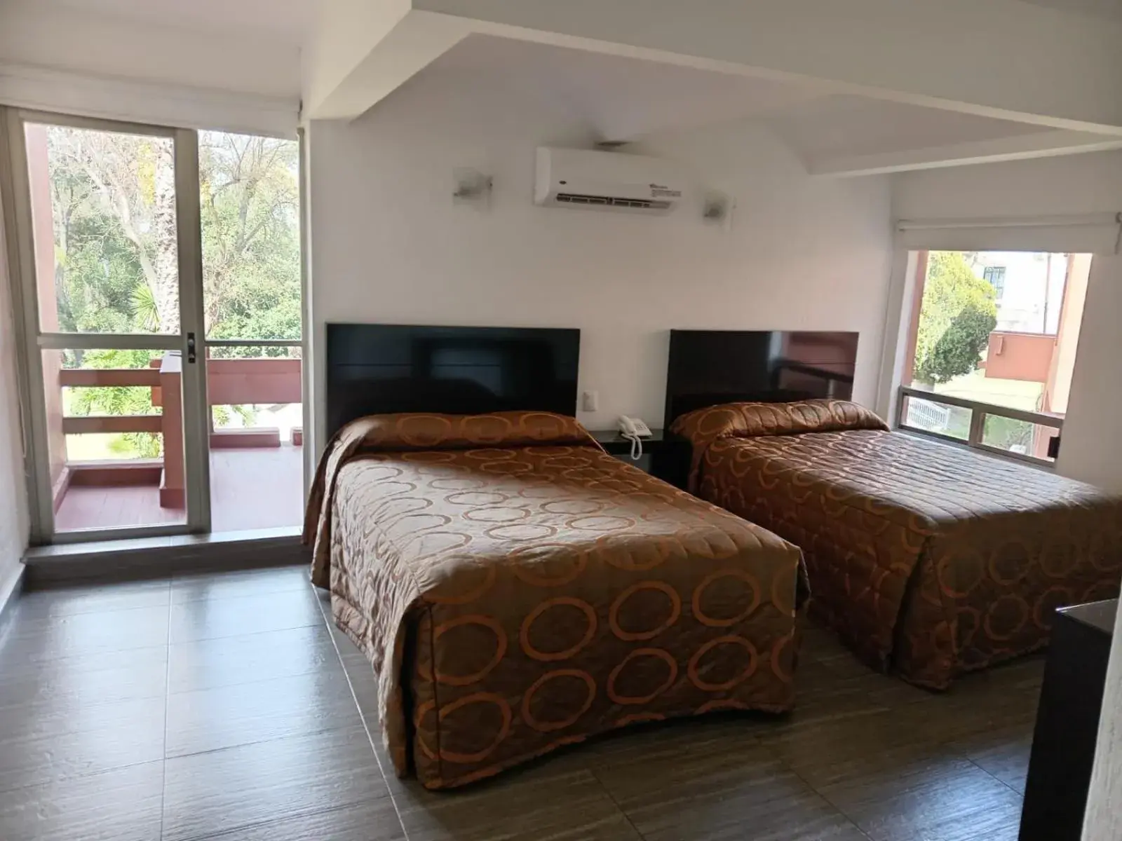 Double Room in HOTEL PUNTA GALERIA Double Room in HOTEL PUNTA GALERIA