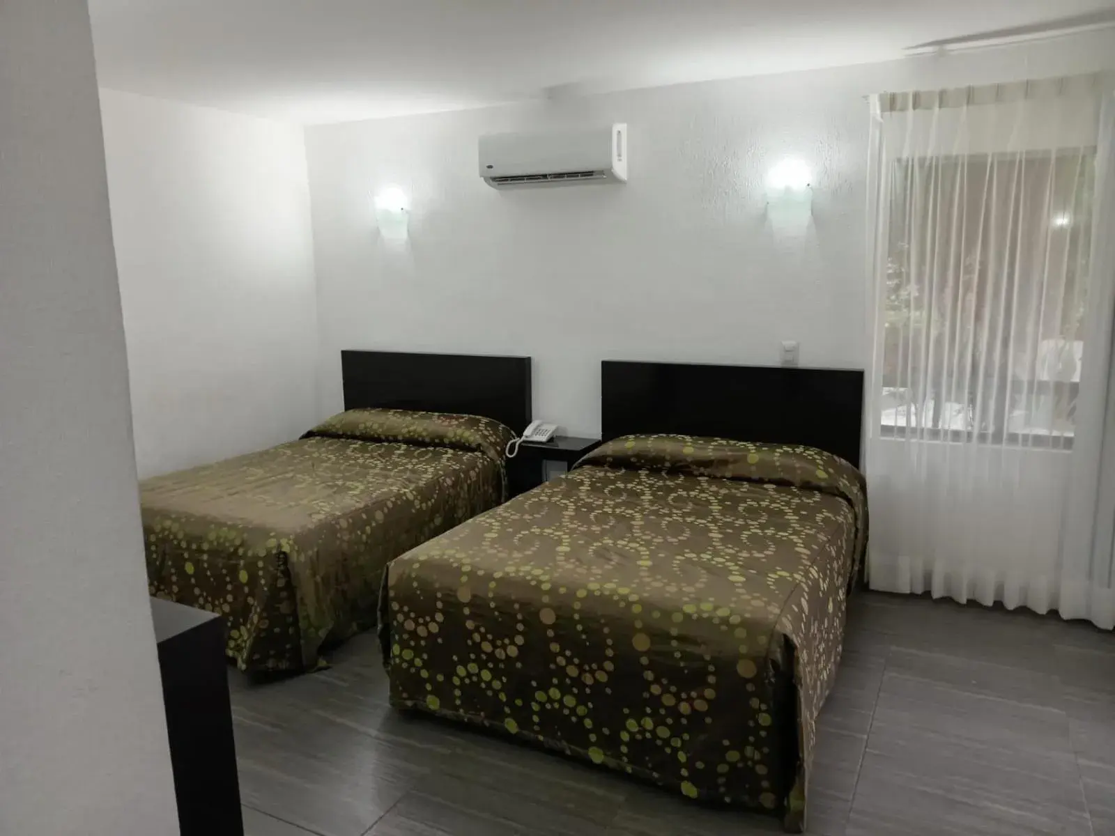 Double Room in HOTEL PUNTA GALERIA Double Room in HOTEL PUNTA GALERIA
