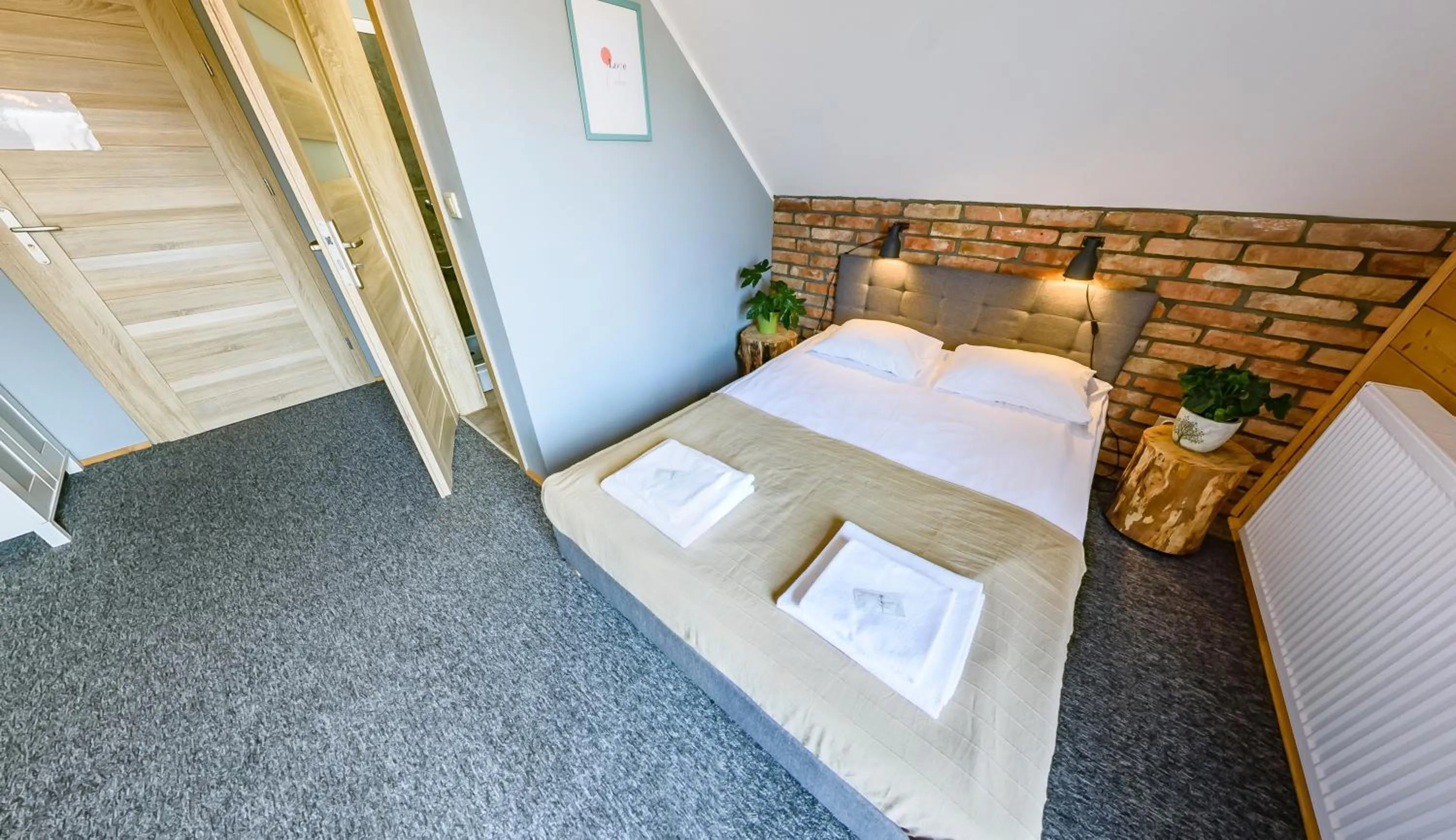 Bed in Hotel Czerwone Korale