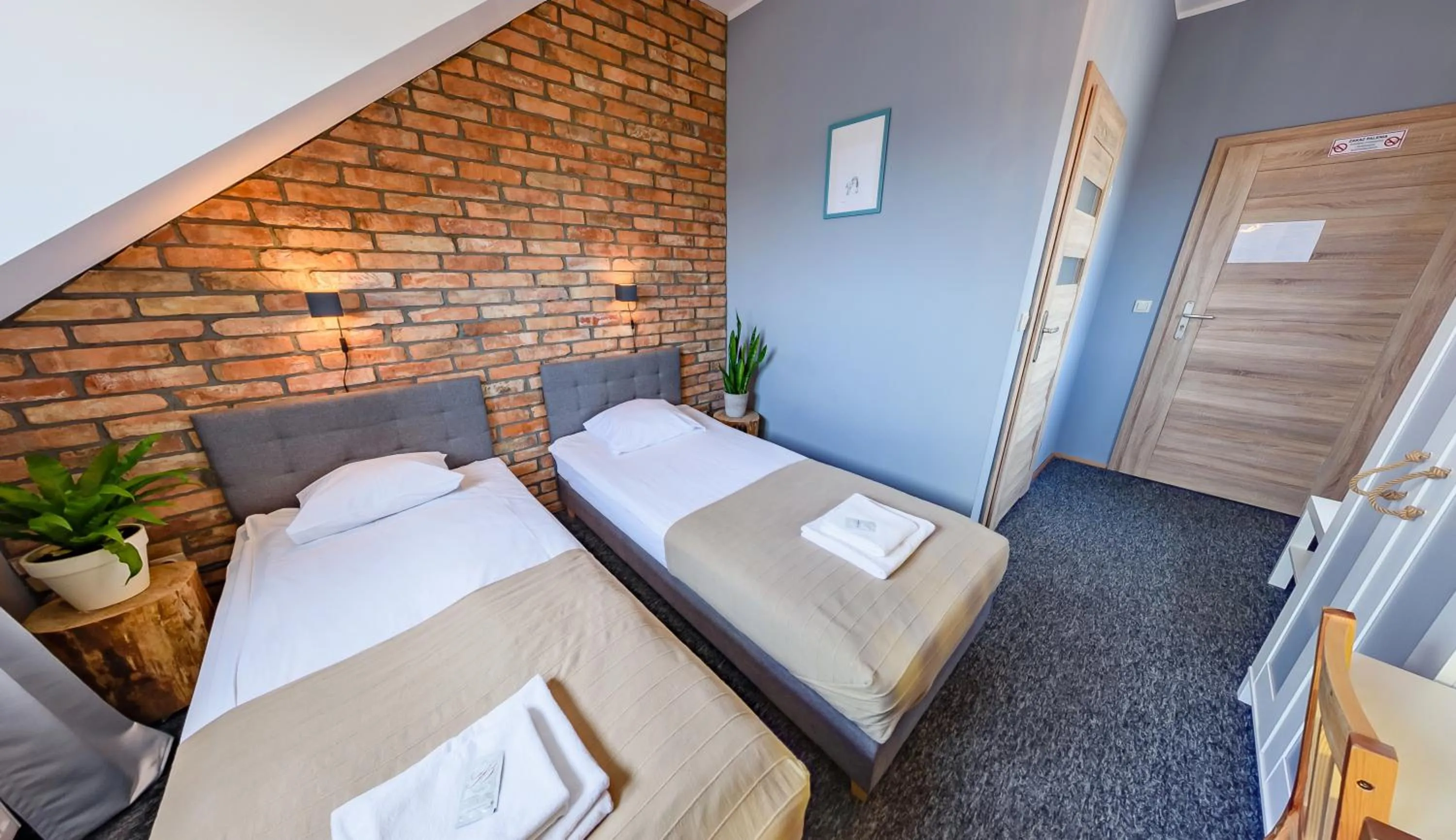 Bed in Hotel Czerwone Korale