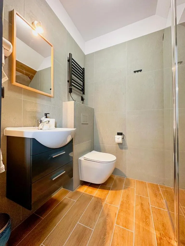 Shower in Hotel Czerwone Korale