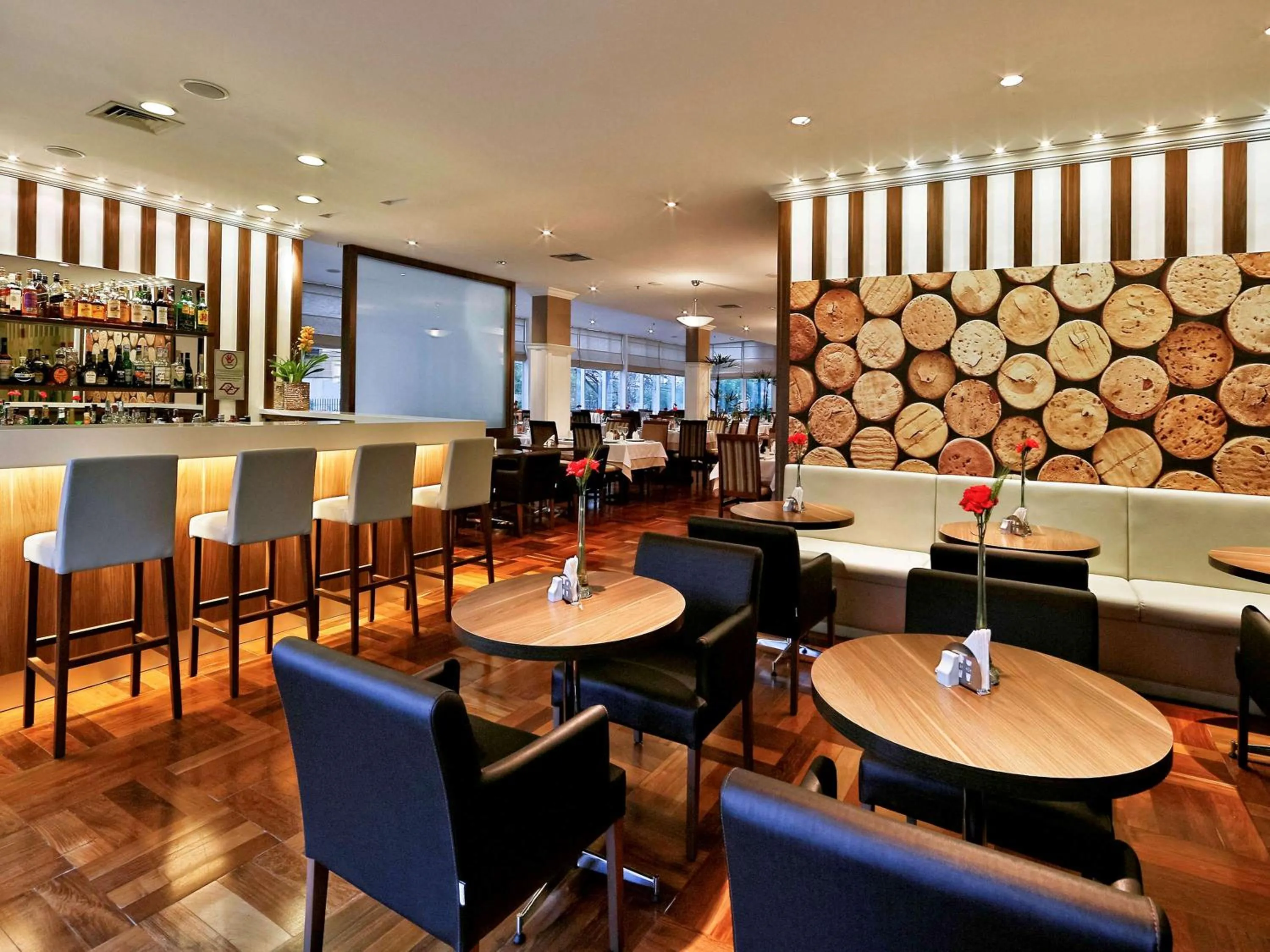 Lounge or bar in Mercure Sao Paulo Vila Olimpia