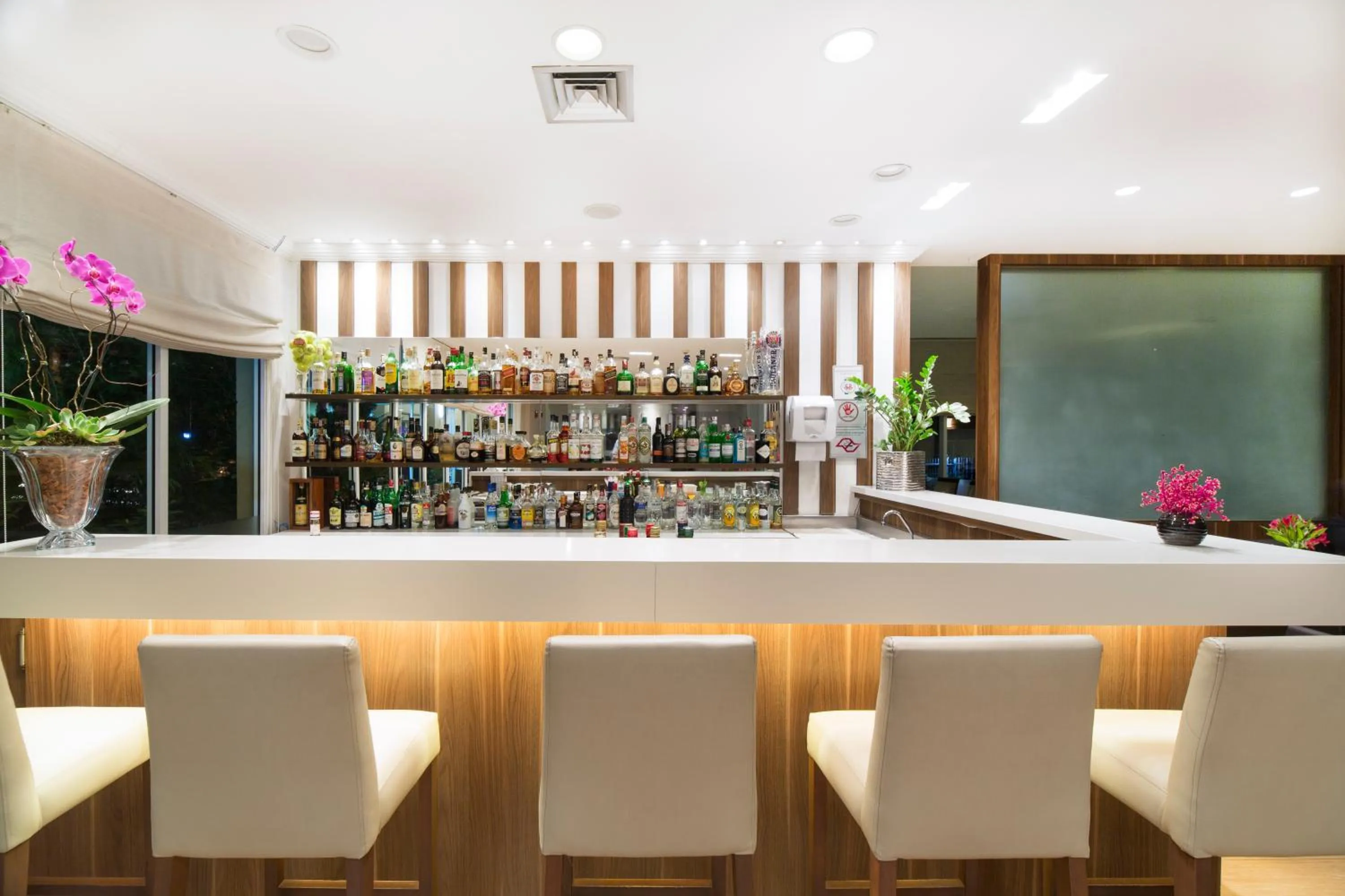 Drinks in Mercure Sao Paulo Vila Olimpia