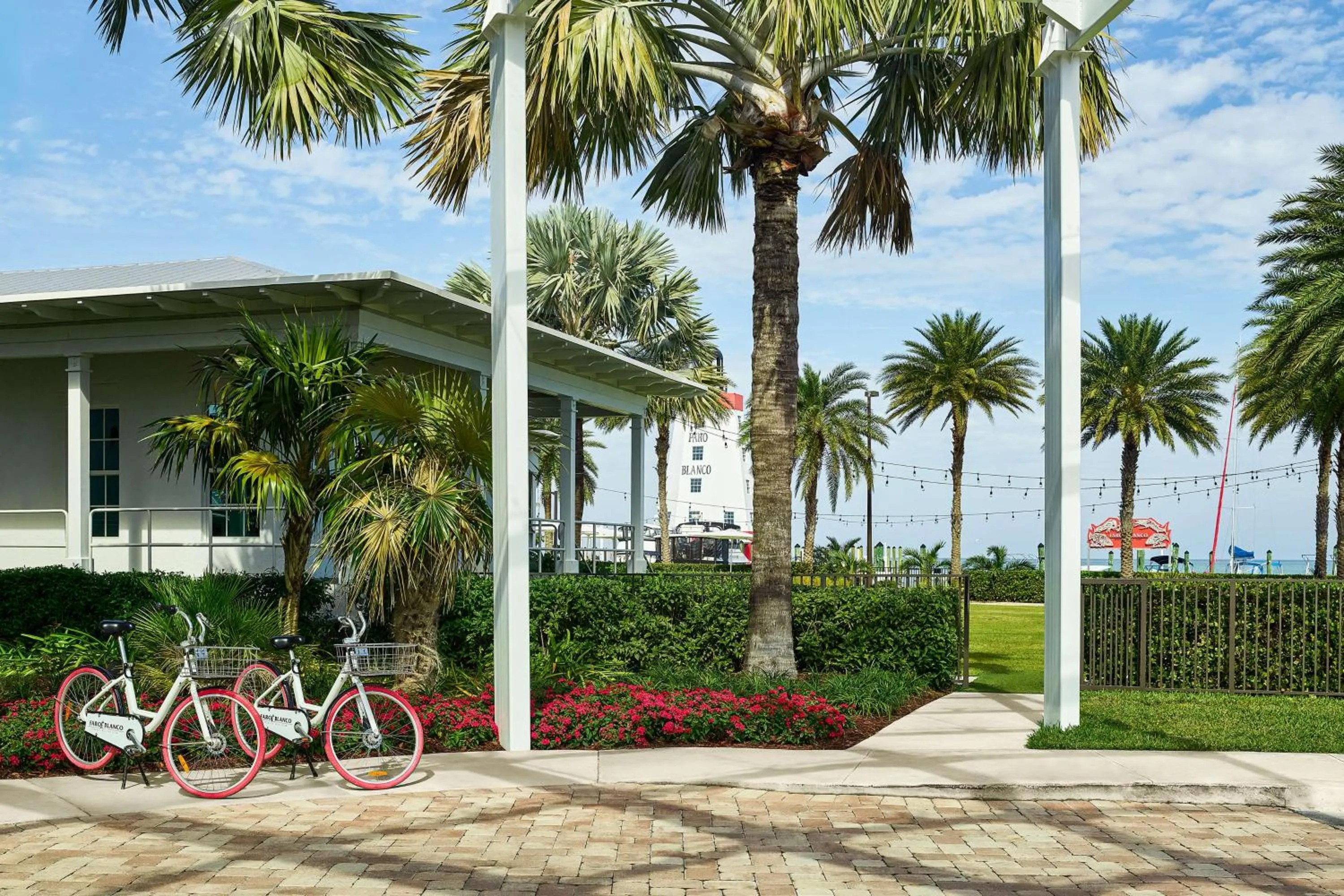 Sports in Faro Blanco Resort Marathon Florida Keys, Curio by Hilton