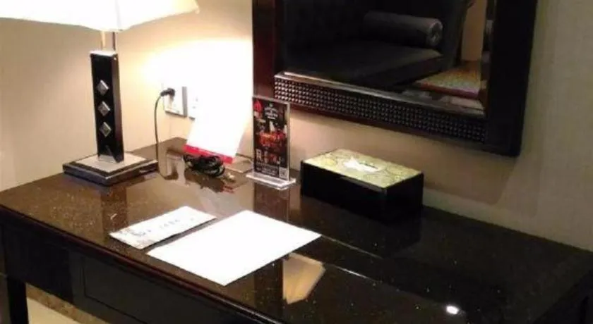 Dongguan Metropolitan Yijing Hotel