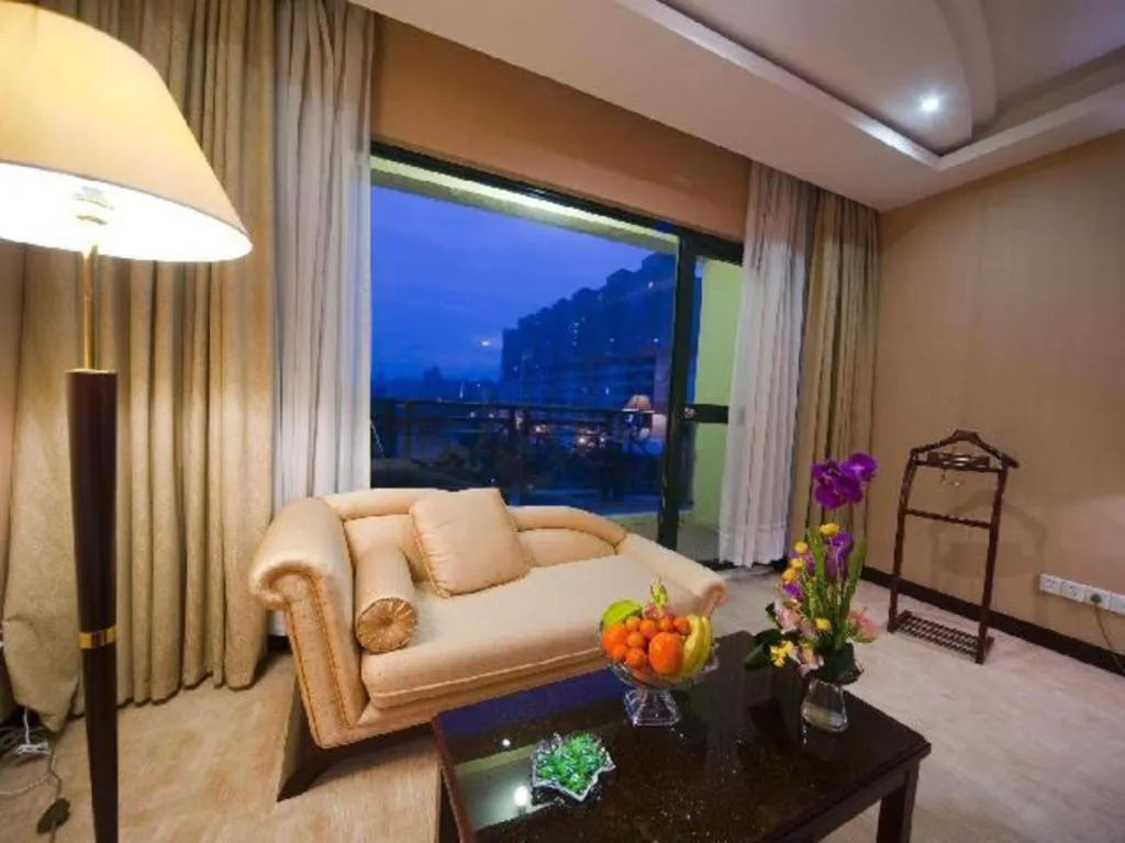 Dongguan Metropolitan Yijing Hotel
