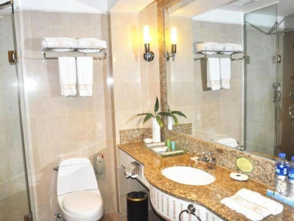 Dongguan Metropolitan Yijing Hotel