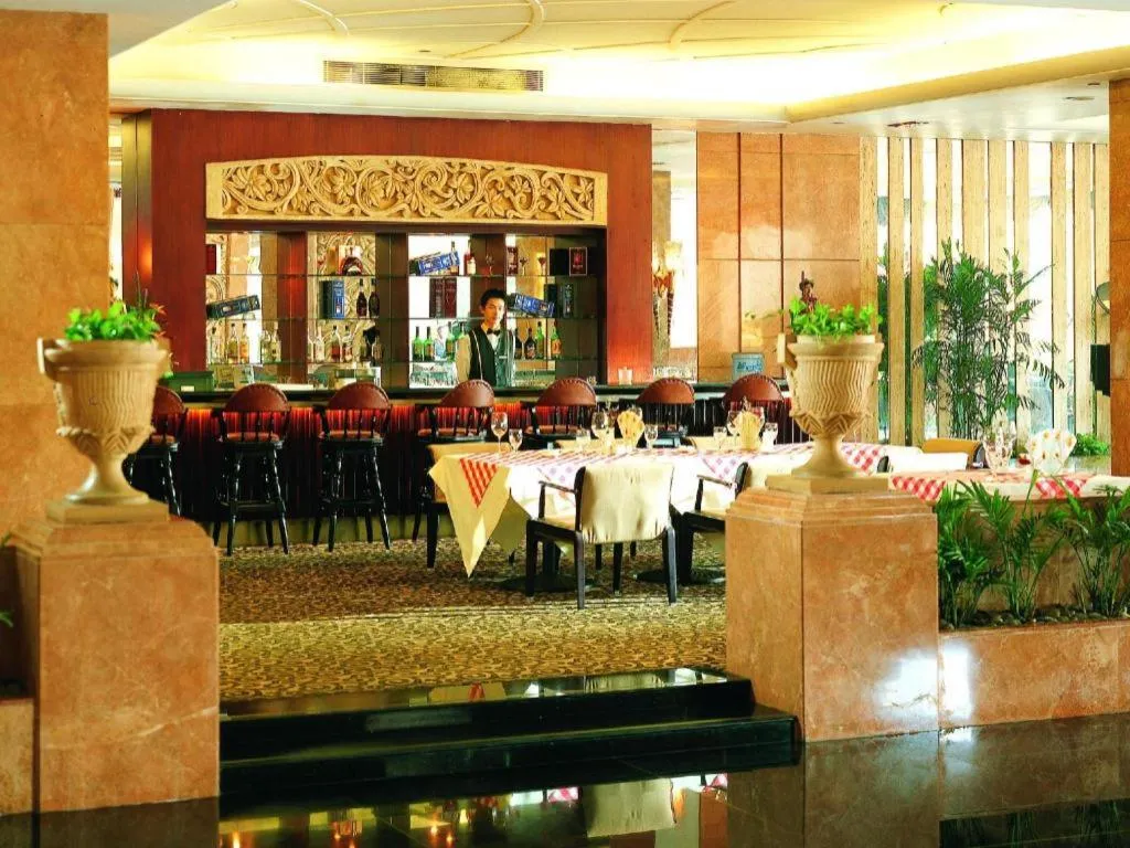 Dongguan Metropolitan Yijing Hotel