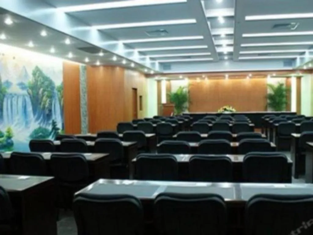 Lavande Hotel Shenzhen Dongmen Shuibeicuizhu Metro Station