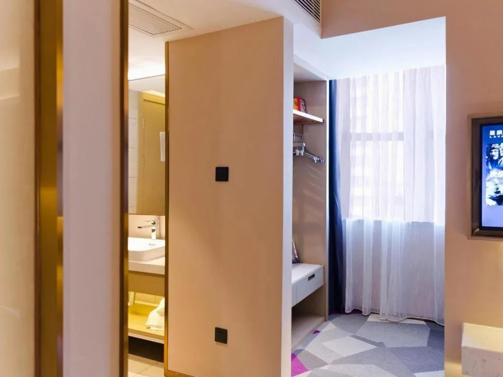 Bed in Lavande Hotel Shenzhen Dongmen Shuibeicuizhu Metro Station