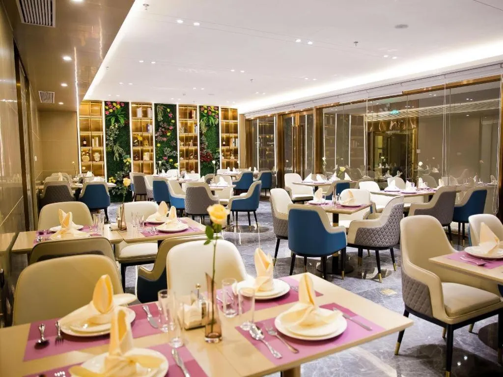 Lavande Hotel Shenzhen Dongmen Shuibeicuizhu Metro Station