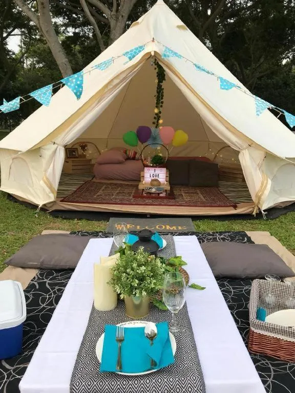 Glamping kaki singapore-Standard medium bell tent