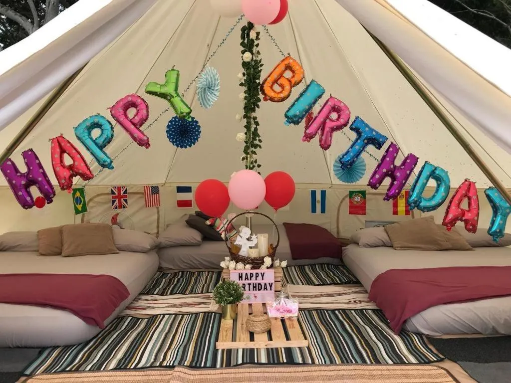 Glamping kaki singapore-Standard medium bell tent