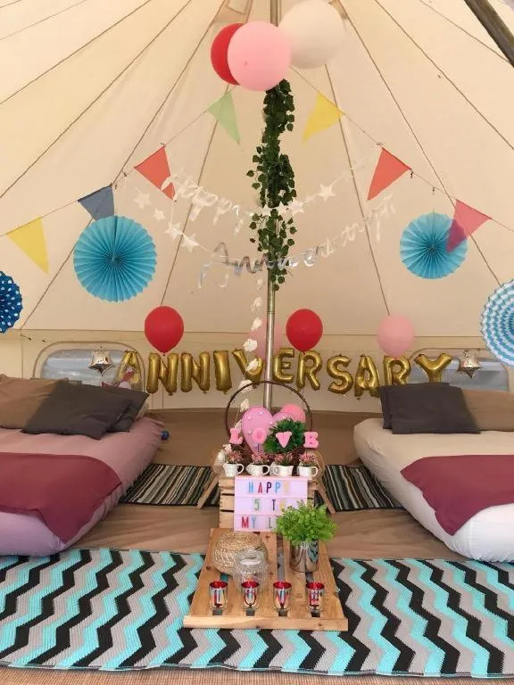 Glamping kaki singapore-Standard medium bell tent