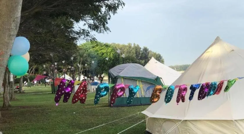 Glamping kaki singapore-Standard medium bell tent