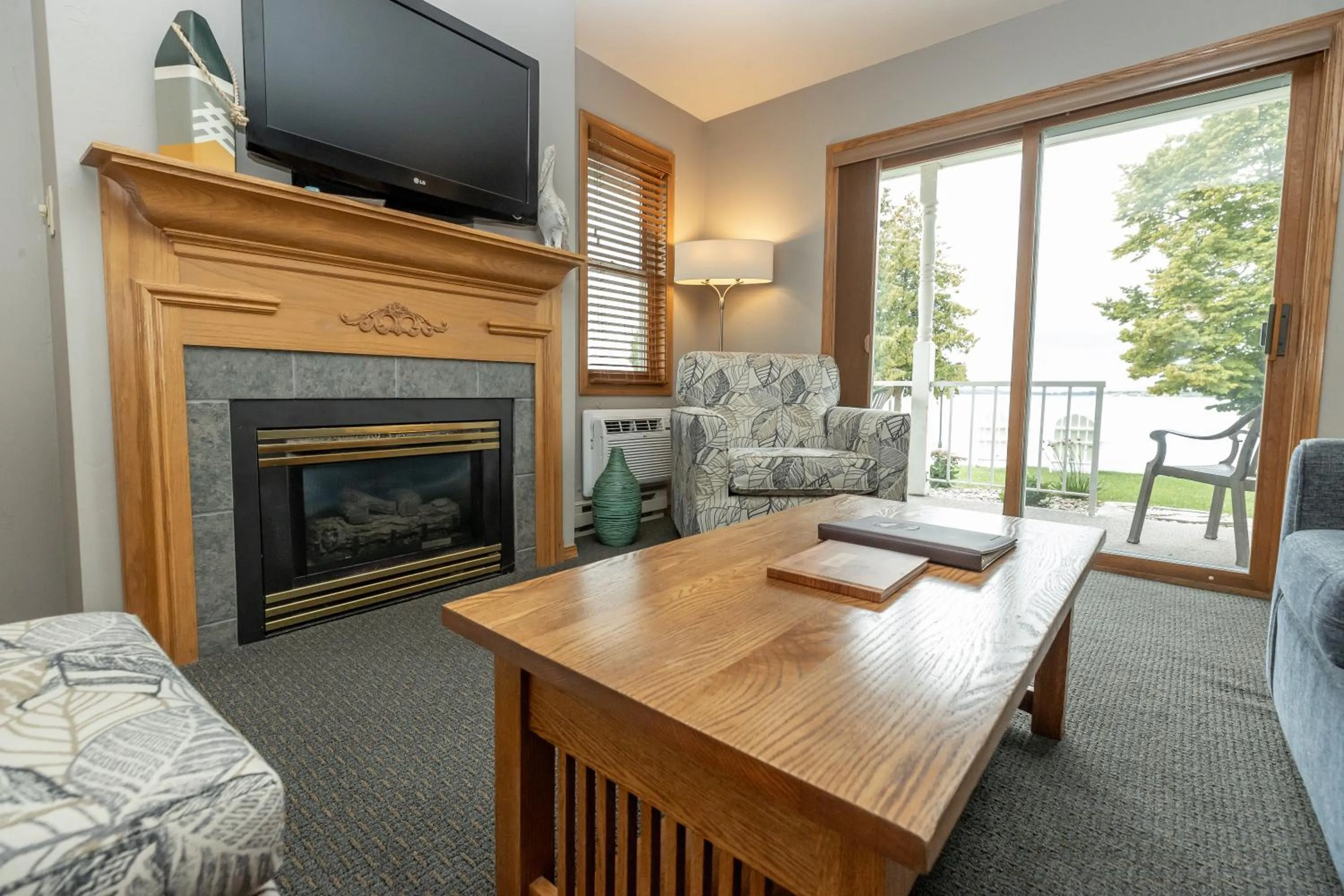 Living room in Westwood Shores Waterfront Resort