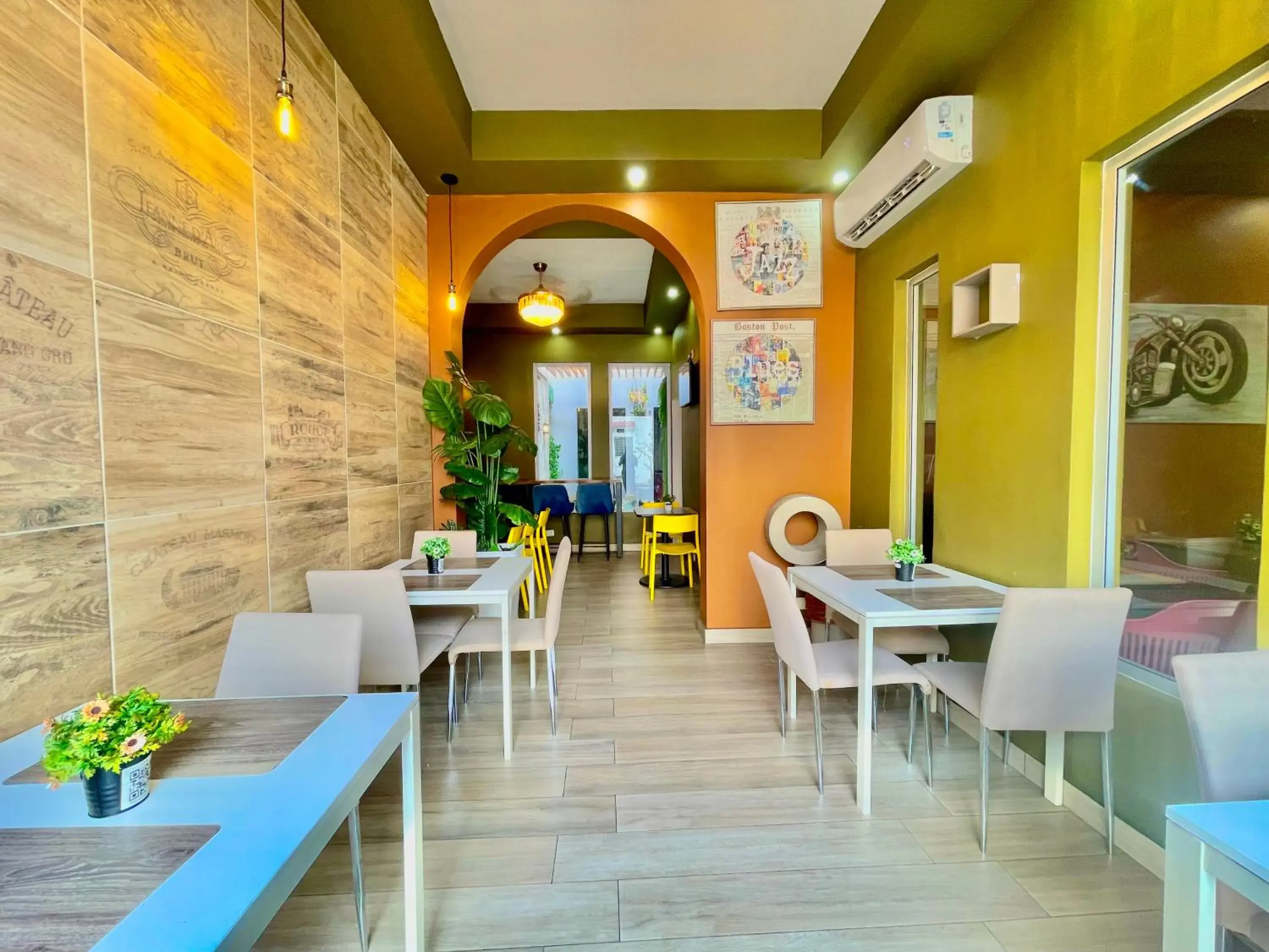 Restaurant/places to eat in RIG Puerto Malecón Restaurant/places to eat in RIG Puerto Malecón