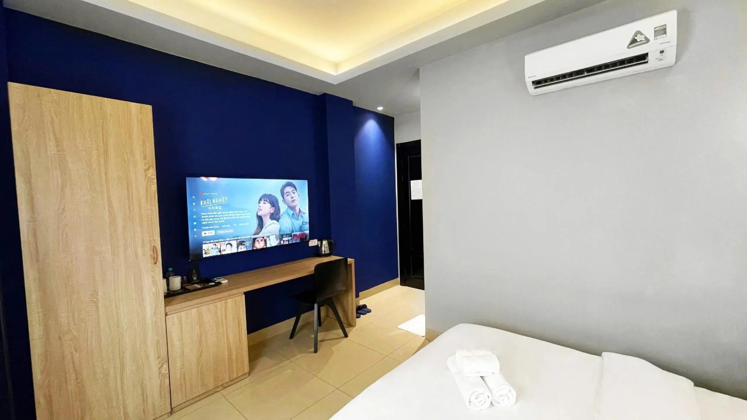 Bedroom, Bed in A In Hotel Atistar