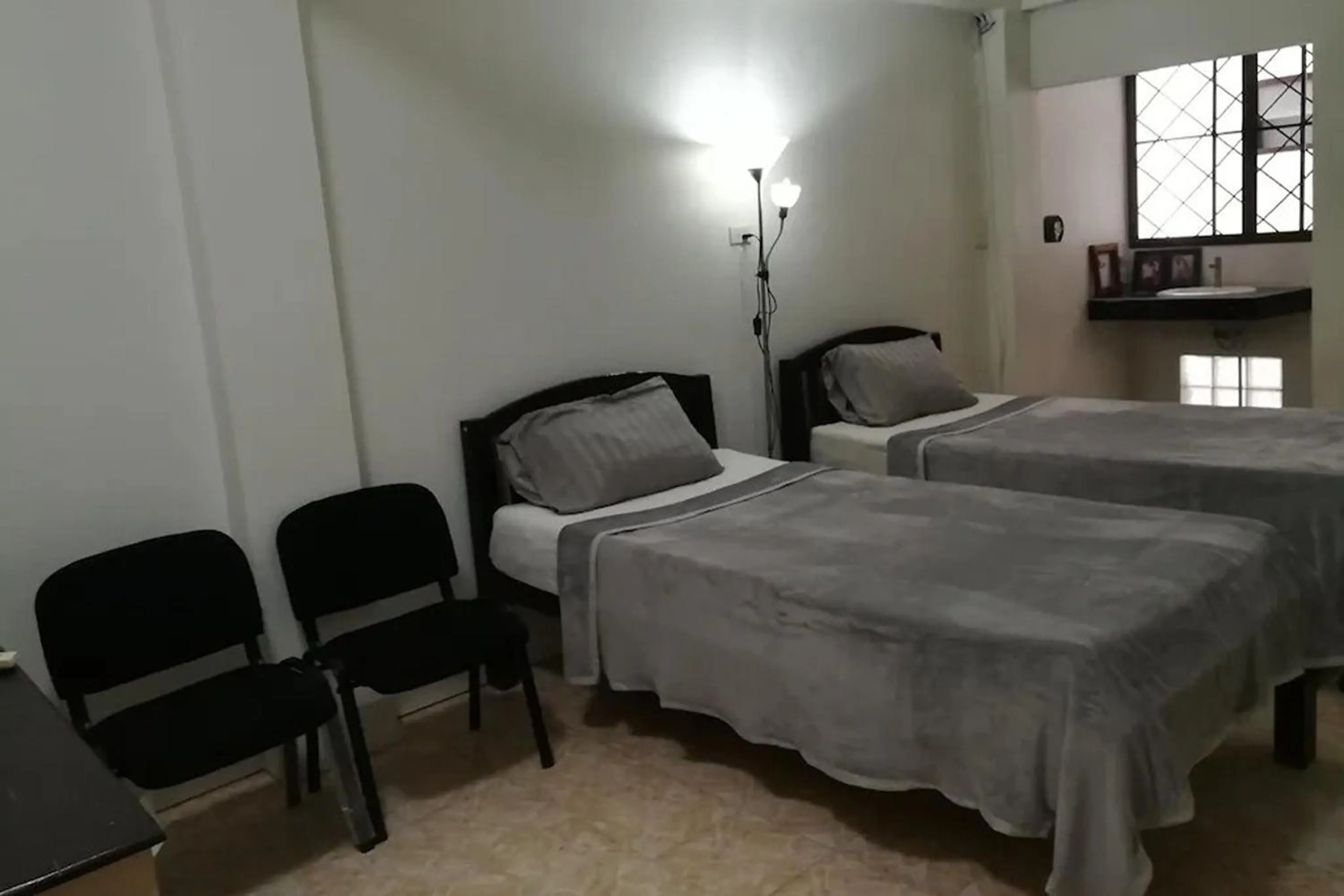 Twin Room in Collection O Centre Place