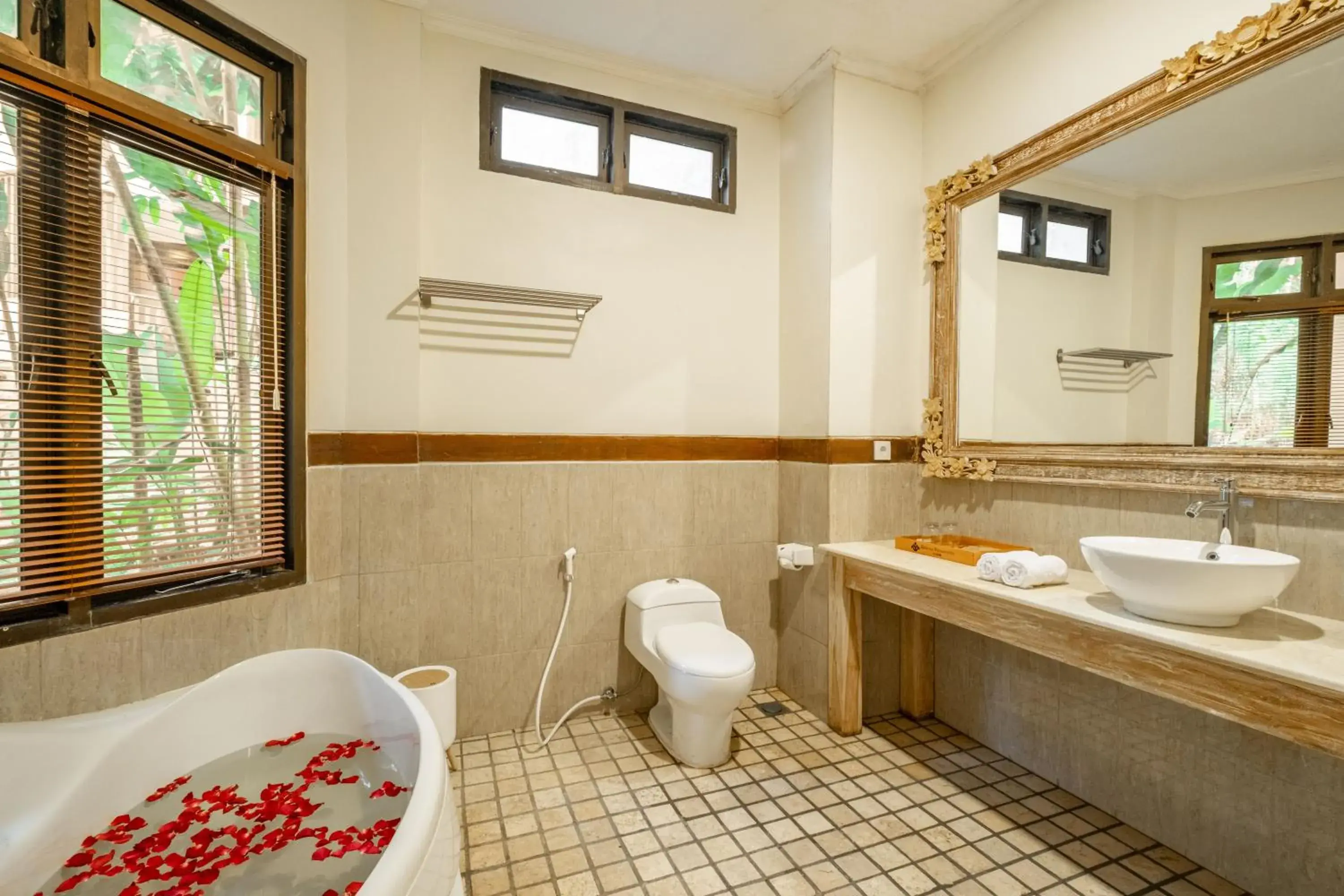 Bathroom in Semana Residences by Cove Bathroom in Semana Residences by Cove